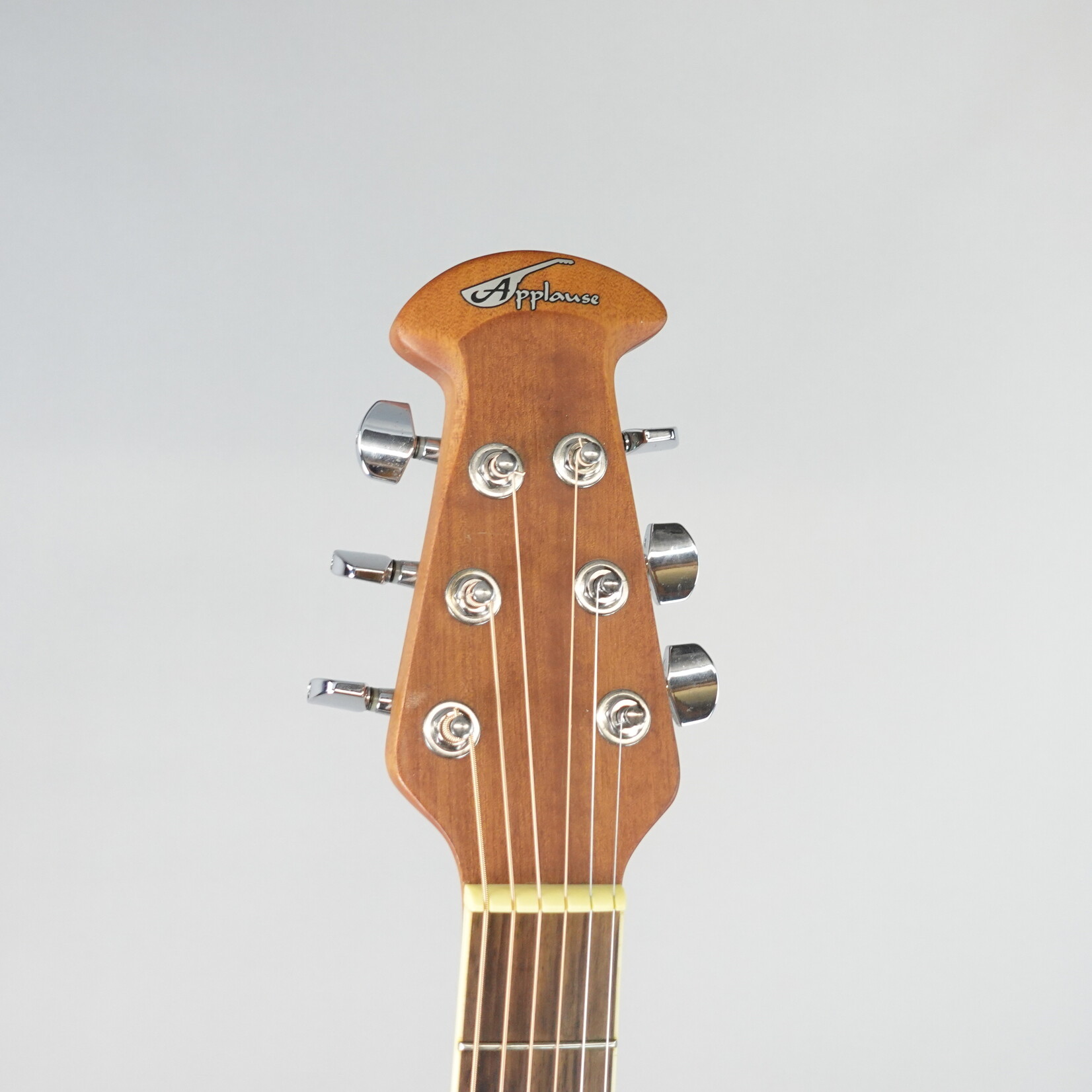 Ovation Applause AE28 Acoustic-Electric Guitar W/Case - (Used)