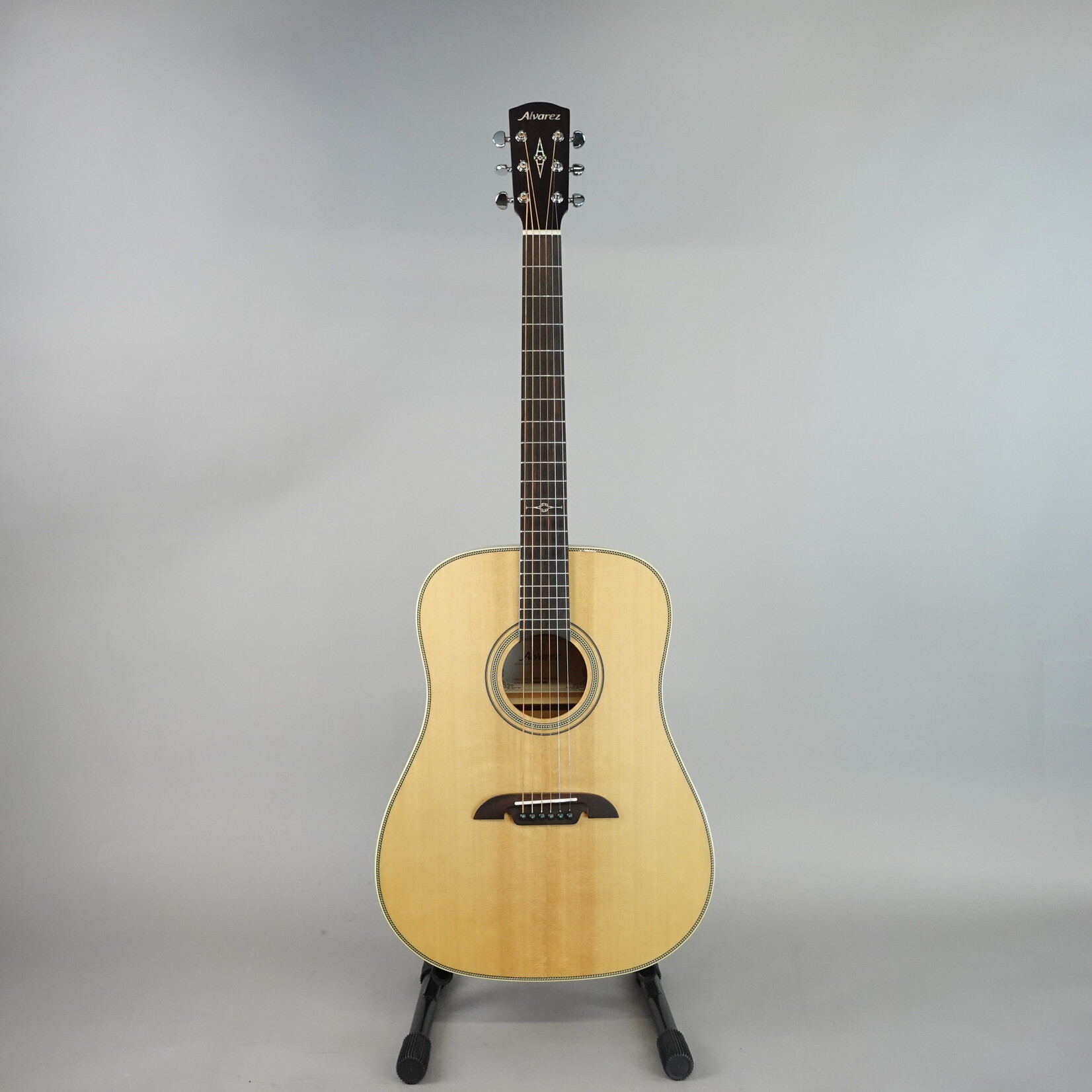 Alvarez AD60 Herringbone Dreadnaught Acoustic Guitar - Natural