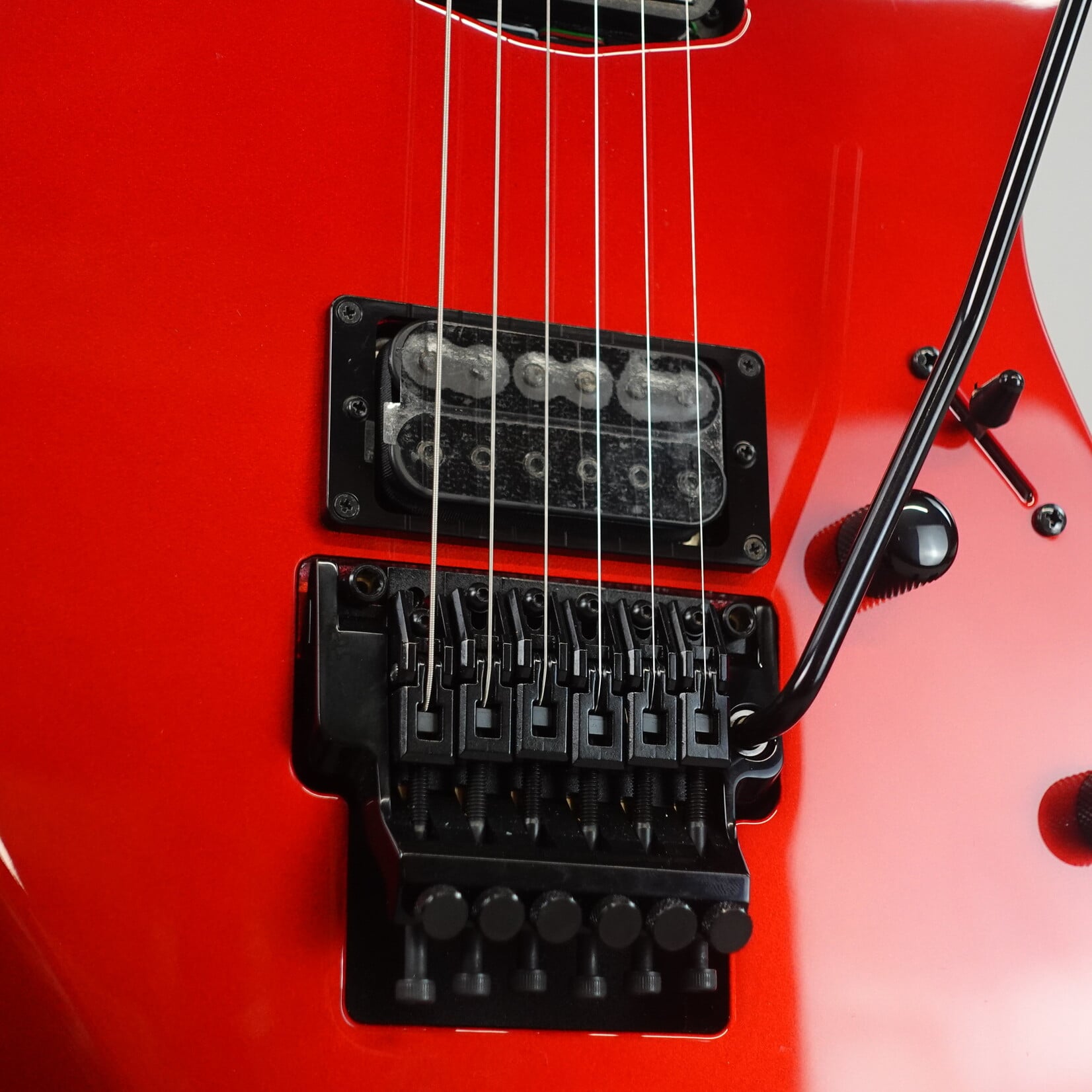 Ibanez RG565R Genesis Collection Electric Guitar - Candy Apple Red