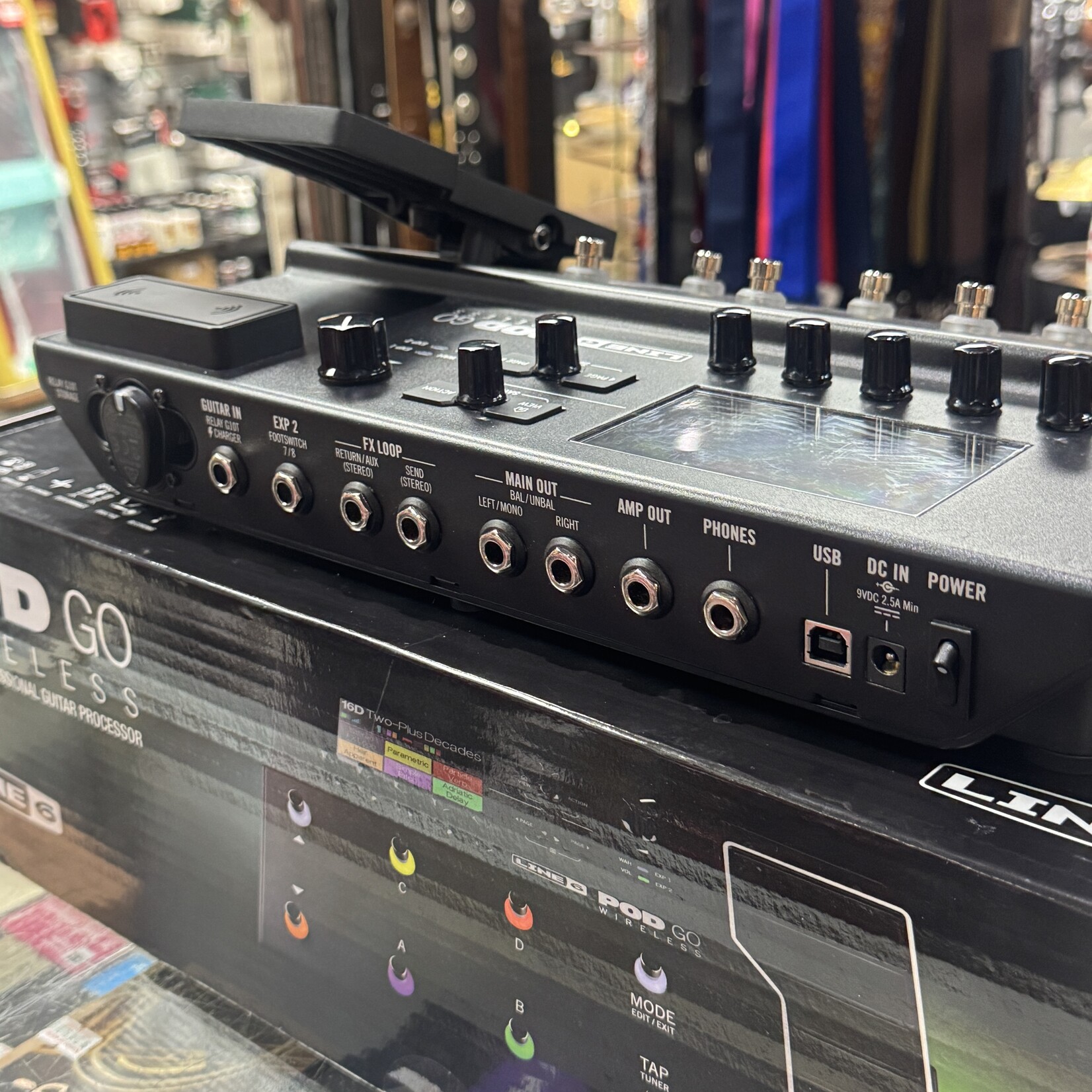 Line 6 POD Go Wireless Multi Effect & Amp Modeler - (Used)