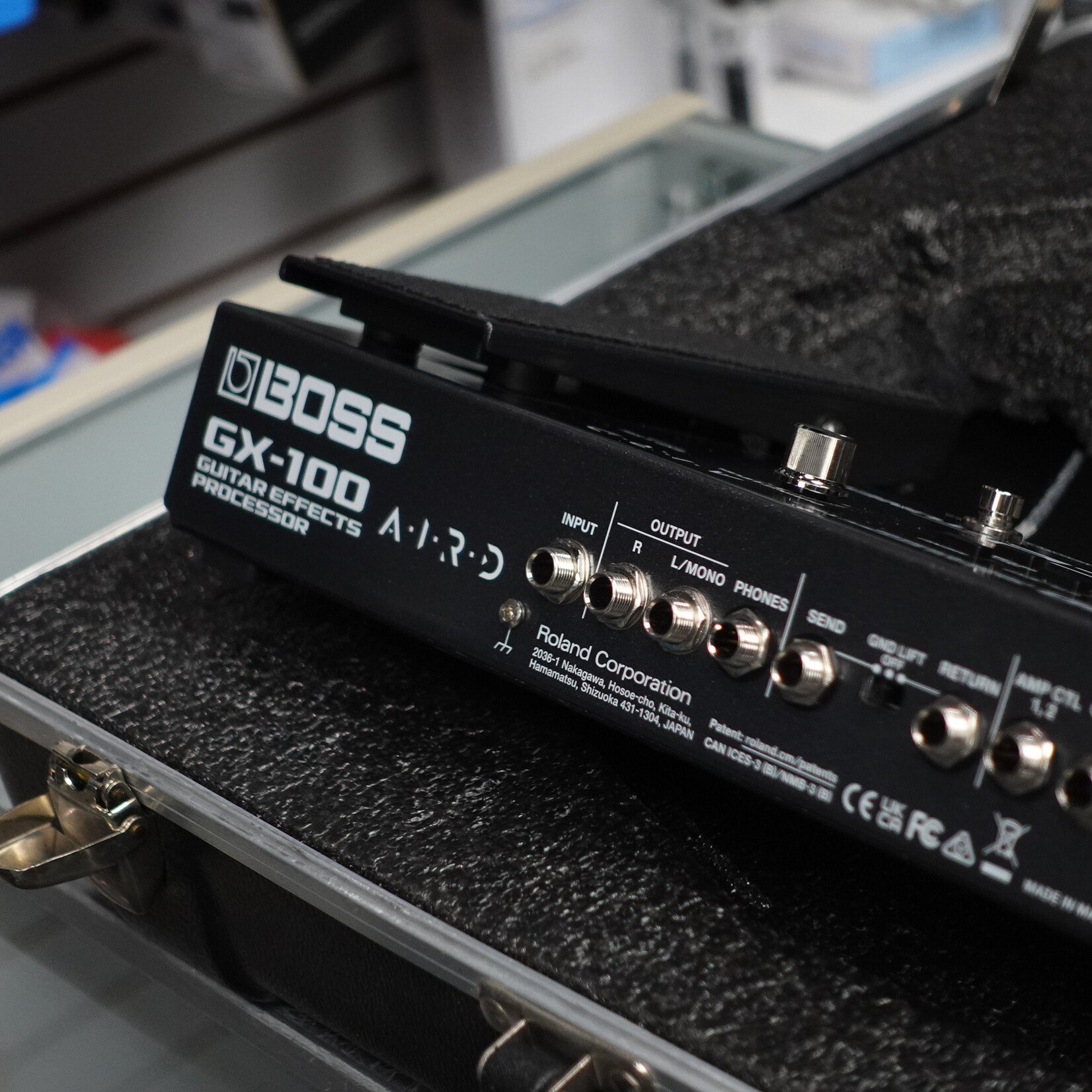 Boss GX-100 Guitar Effects Processor W/Carry Case - (Used)