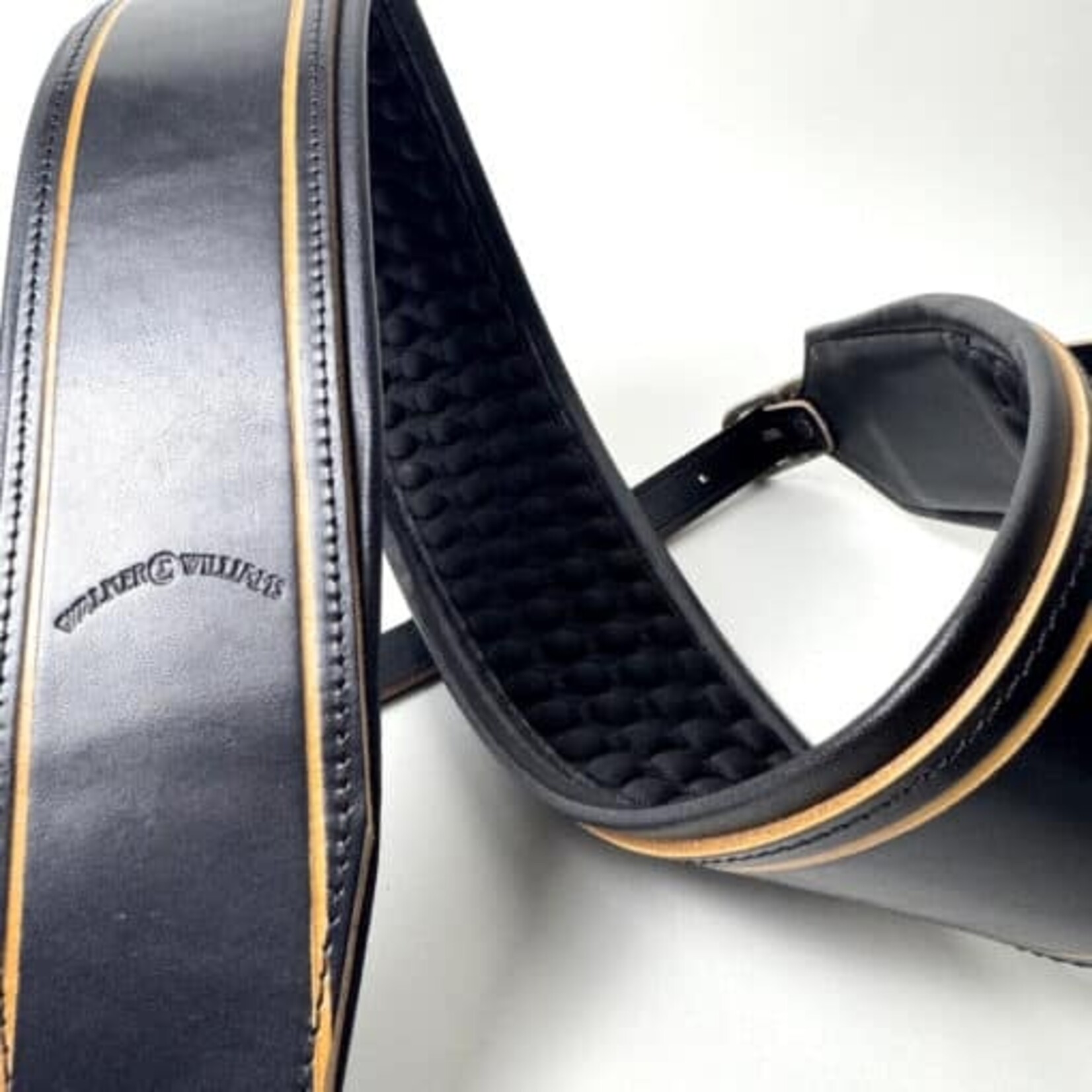 Walker & Williams FPB-42 Super Premium Full Length Grain Leather Air Cell Strap In Black And Tan Finish
