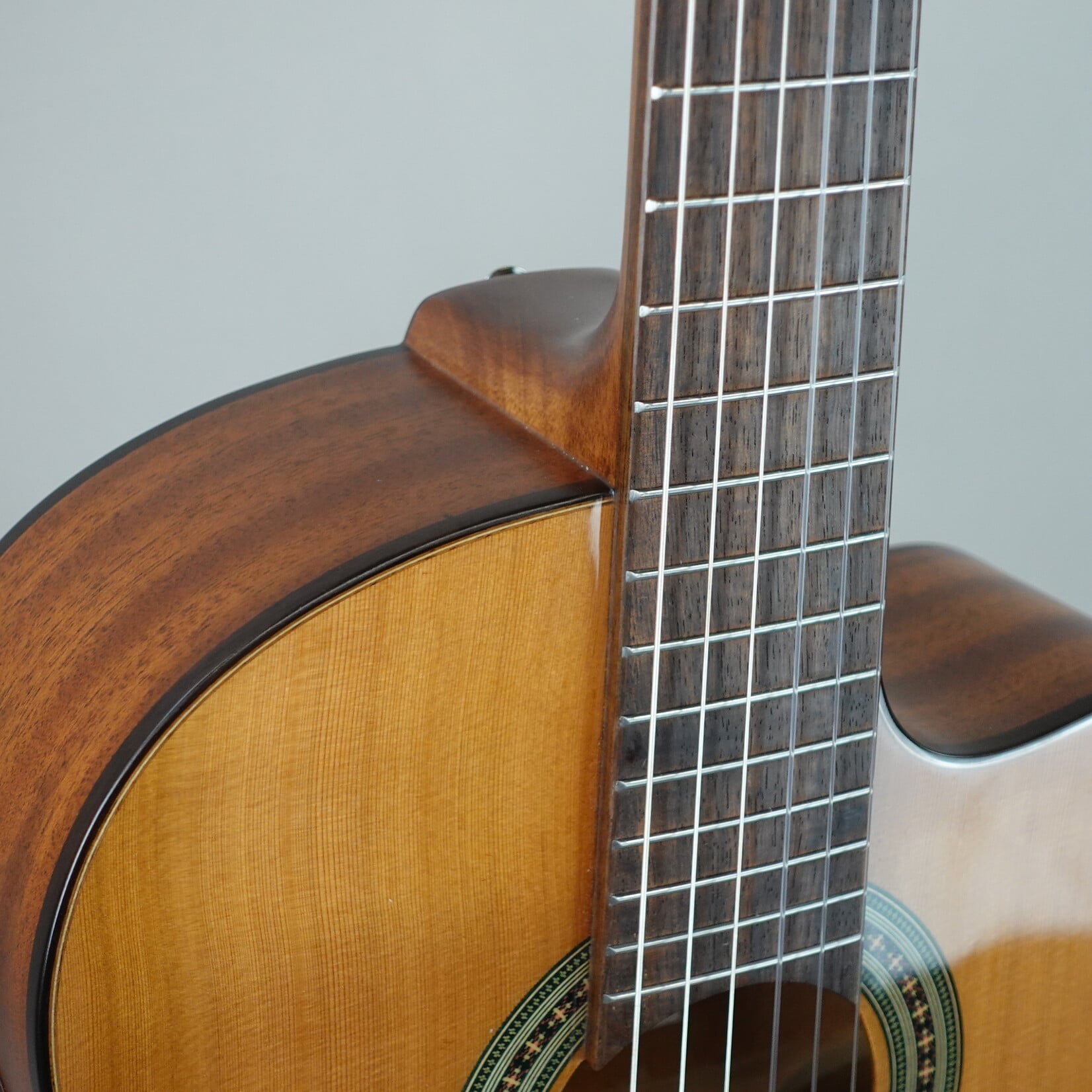 Alvarez AC65Hce Classical Hybrid Acoustic-Electric Guitar - Natural (Used)