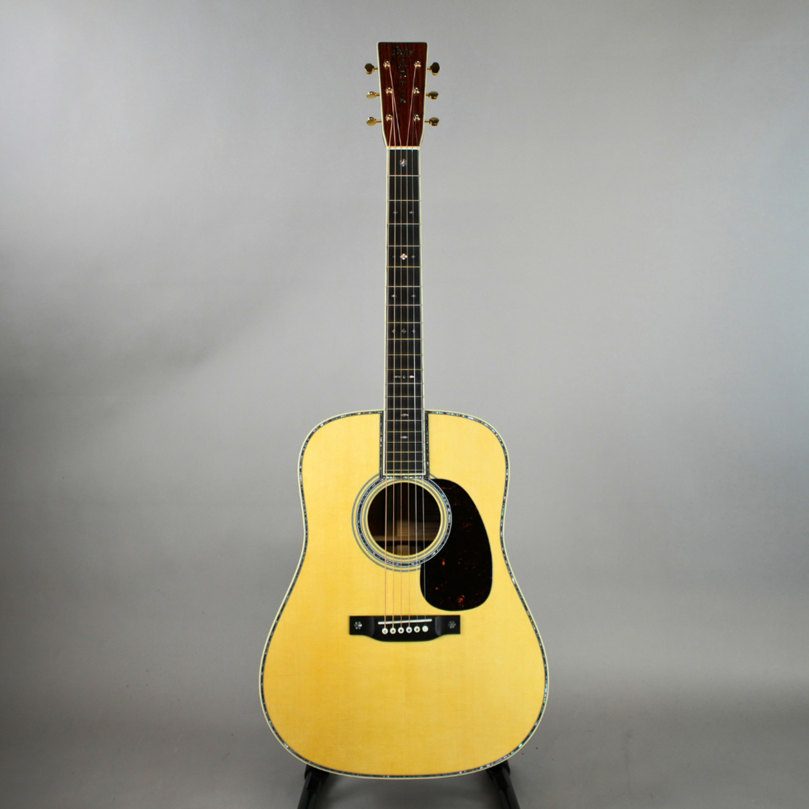 Martin Custom Shop D-42 inspired Dreadnought W/Case – Swiss Alpine Spruce & Cocobolo