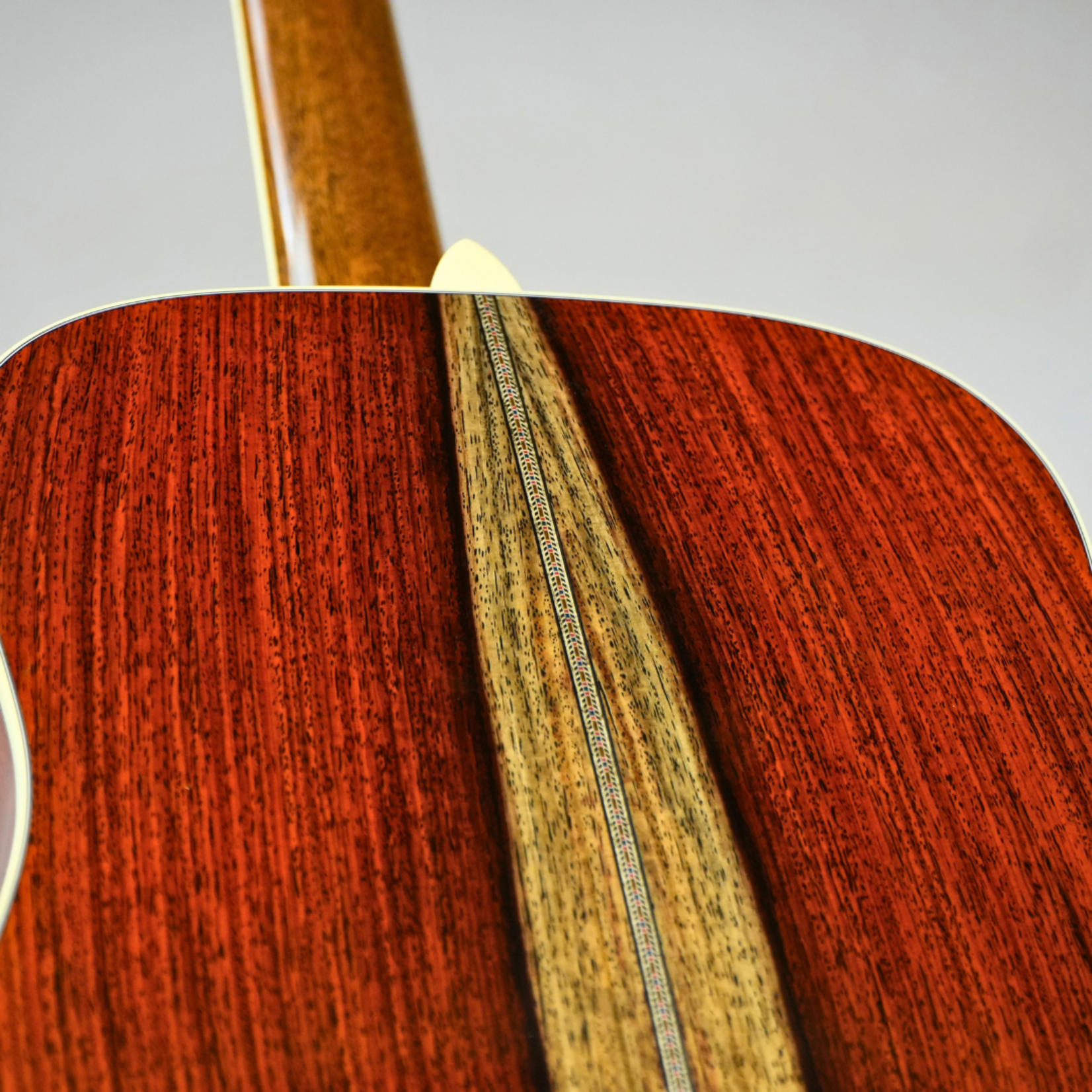Martin Custom Shop D-42 inspired Dreadnought W/Case – Swiss Alpine Spruce & Cocobolo