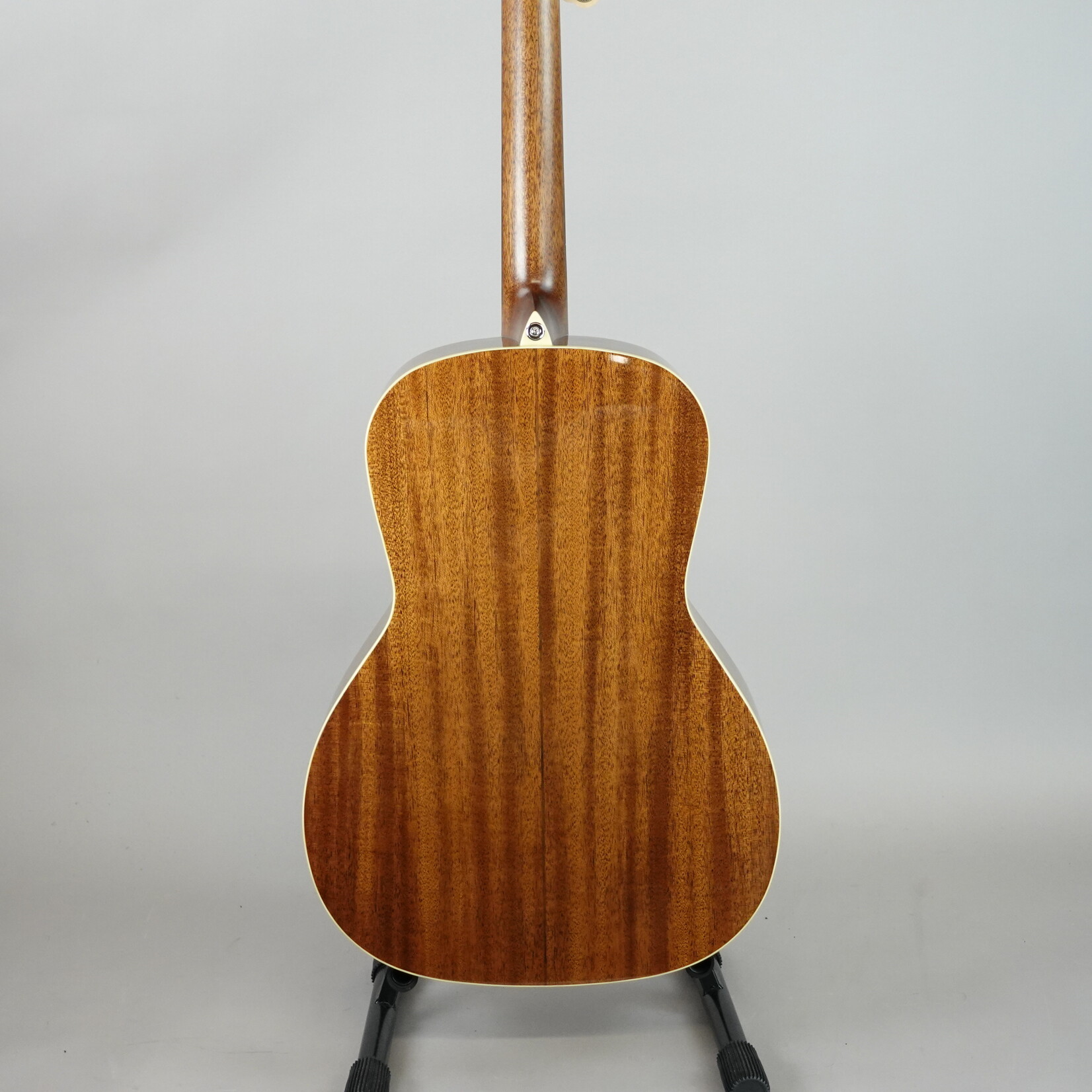 Alvarez LT60e Laureate Series 000-12 Acoustic-Electric Guitar W/Softshell Case - Natural