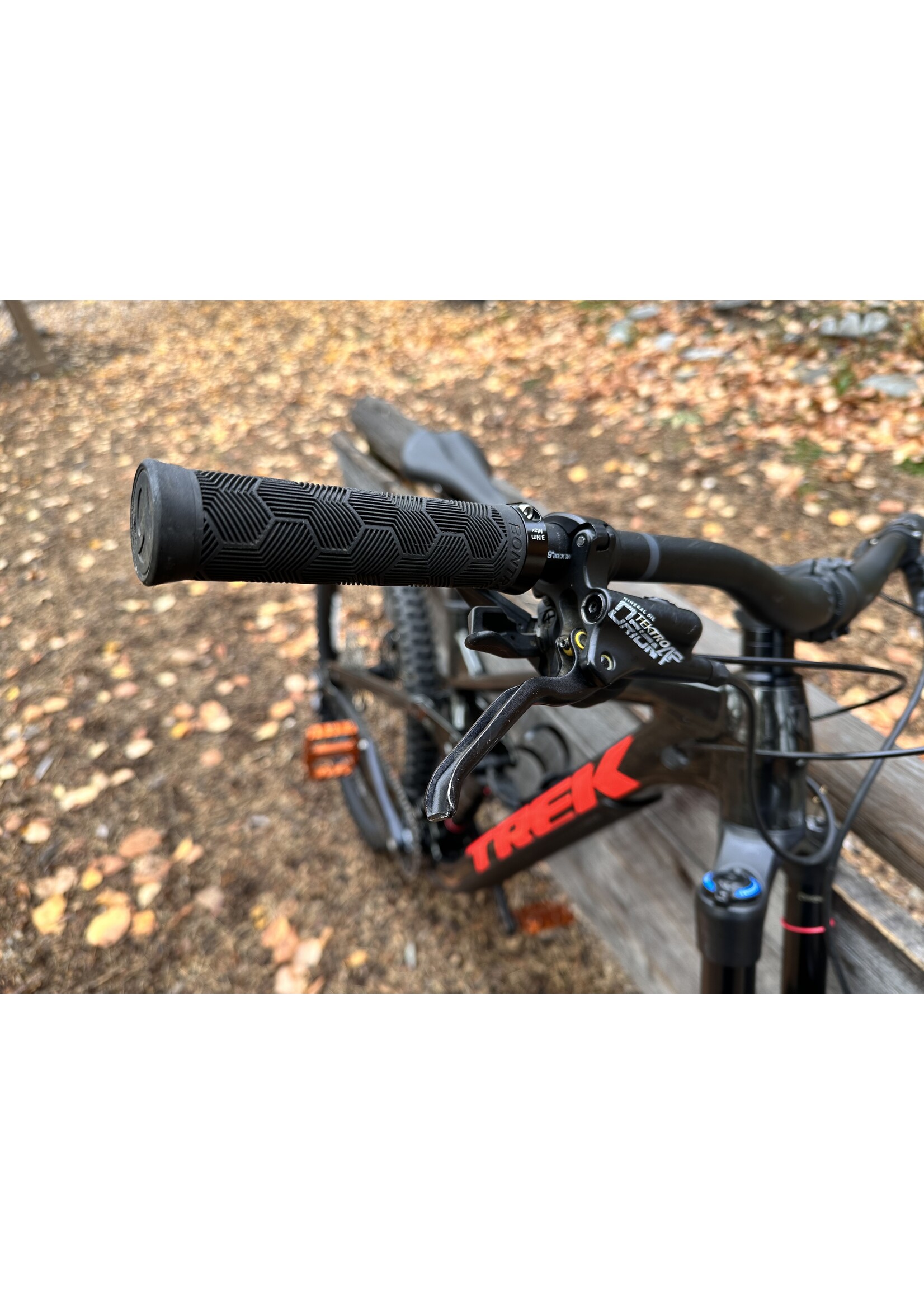 Trek Sale Demo Trek Slash 7 Dark Olive 2023