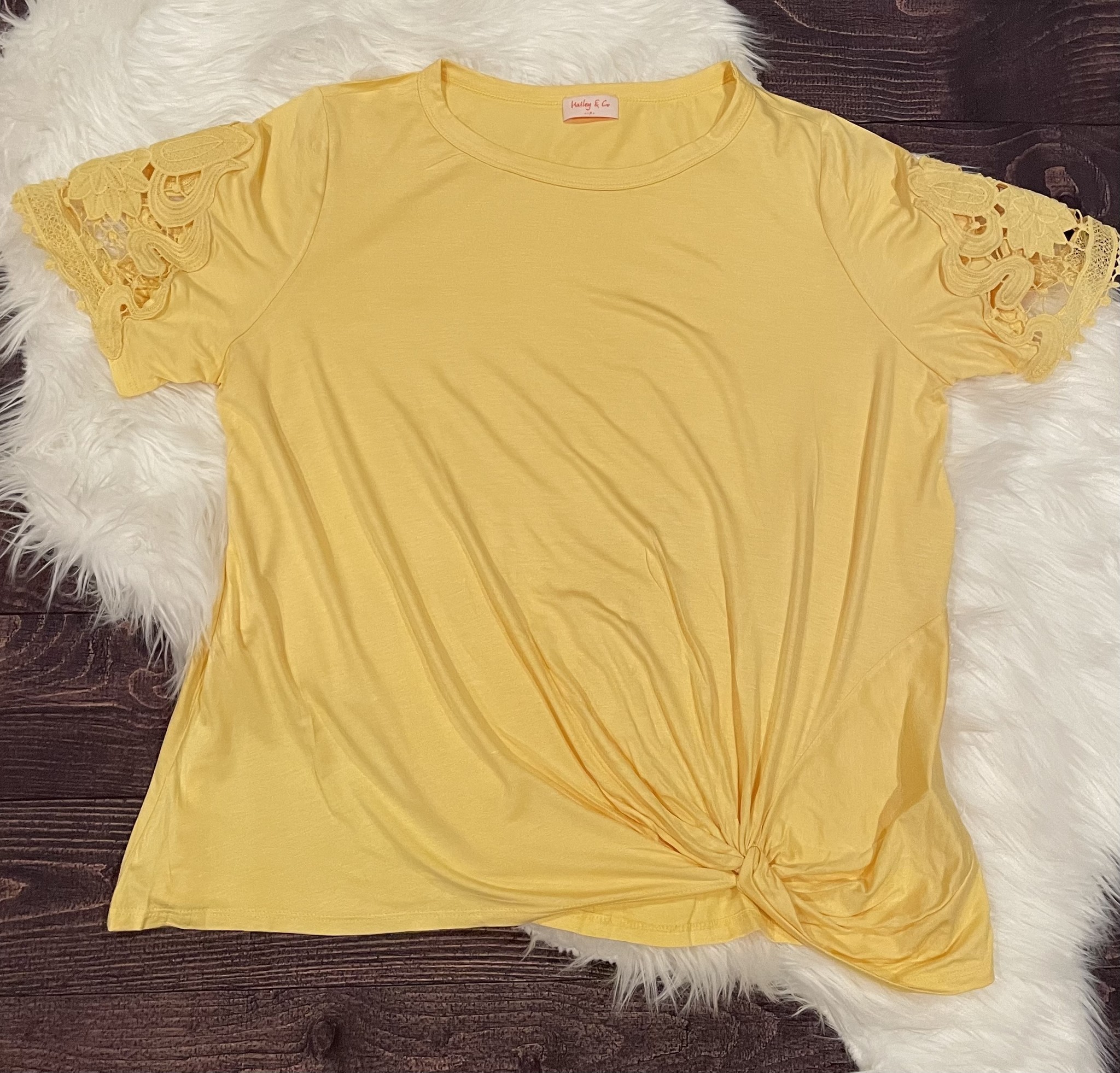 Yellow Twist Lace Sleeve Top - Sweet Water Boutique