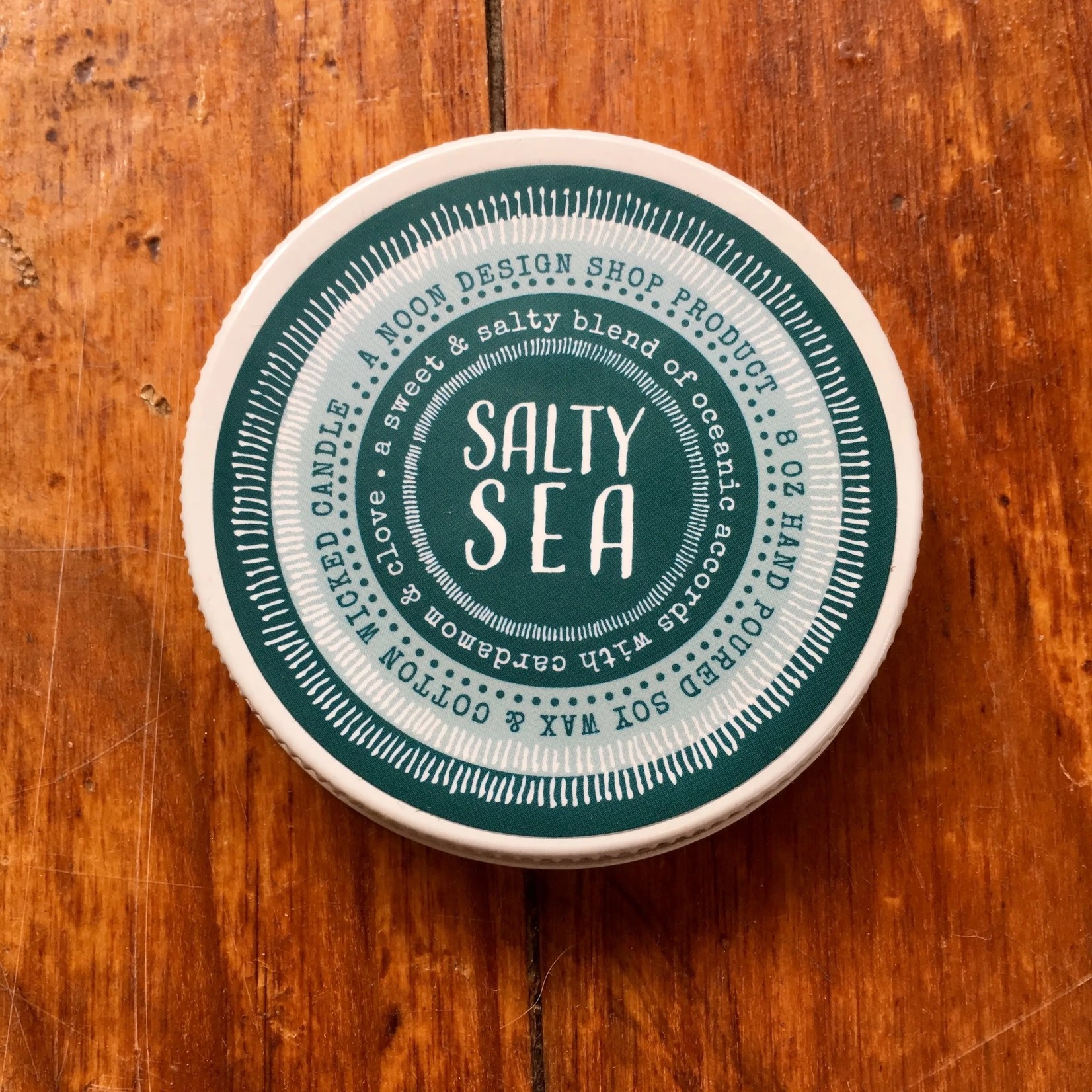 Make Waves Candle 8oz: Sweet & Salty Sea