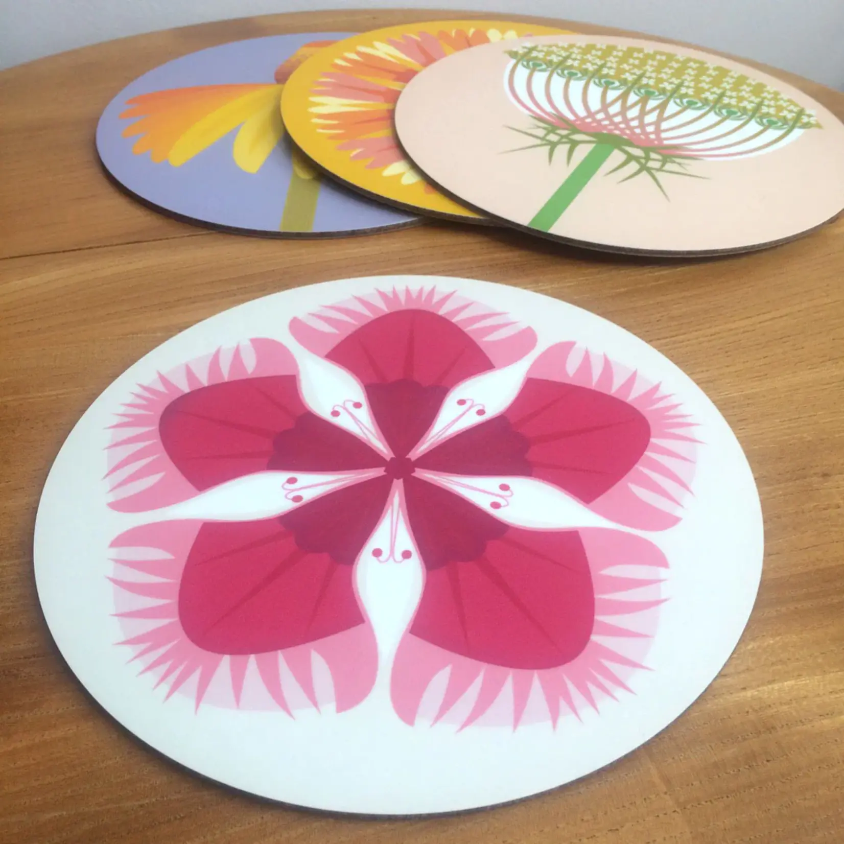 Dahlia Coaster, Small (97mm)