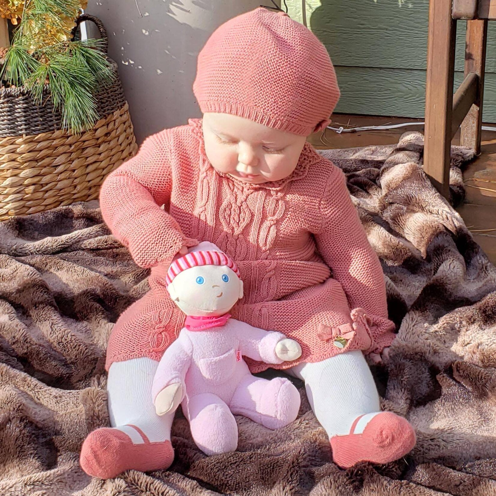 Snug-Up Doll Luisa (Pink)
