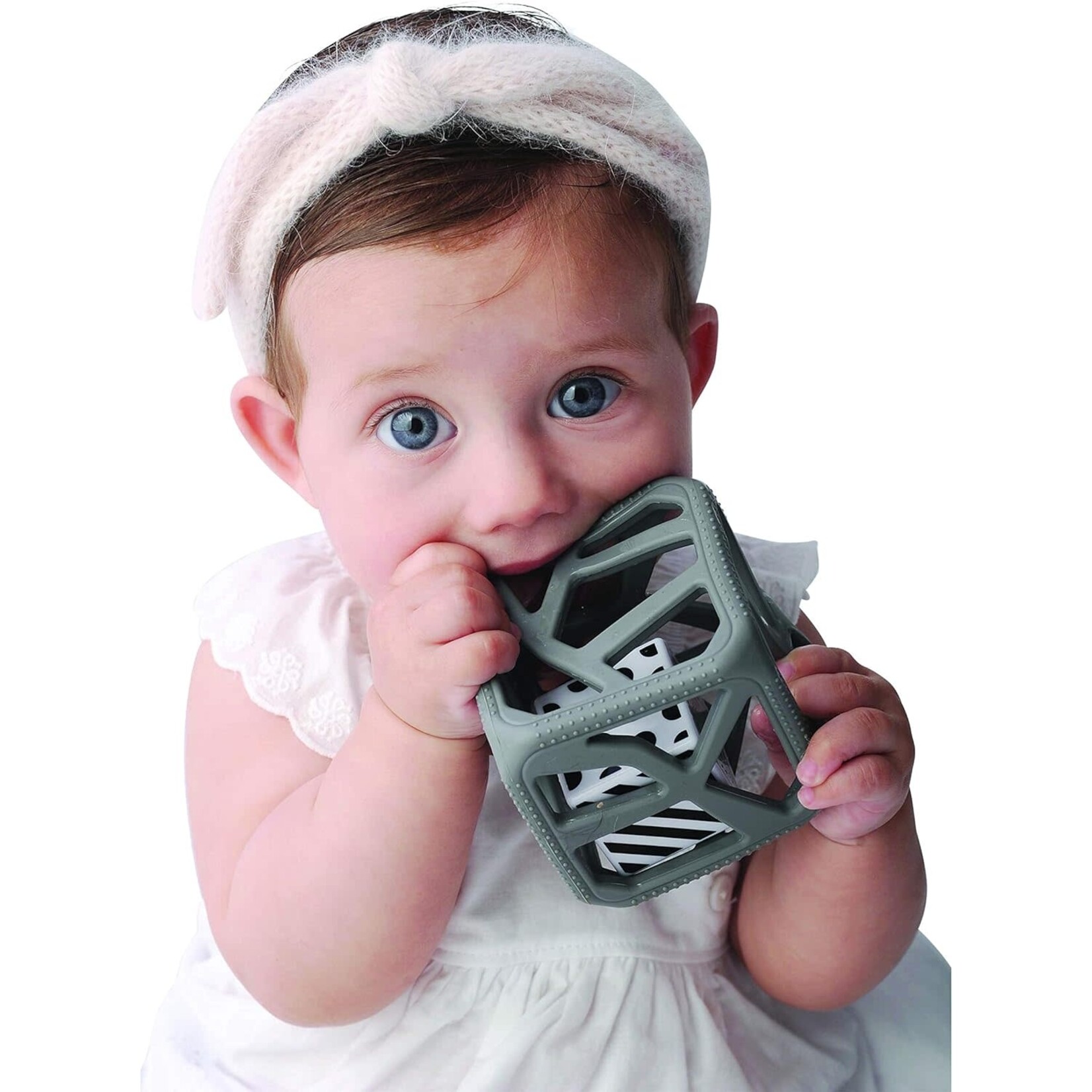 Chew Cube - Peachy Pink