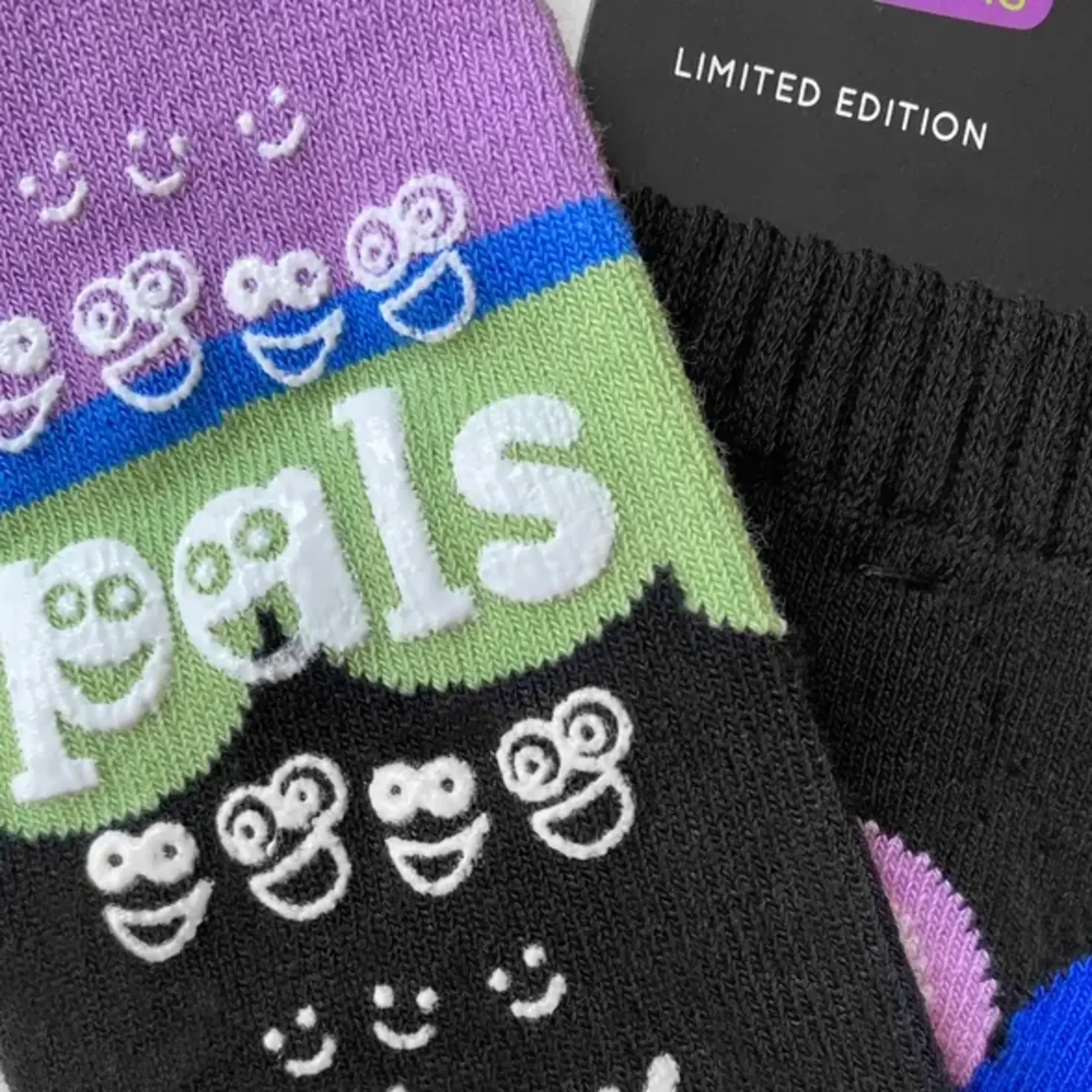 Pals Socks - Shy & Outgoing, Ages 9-12