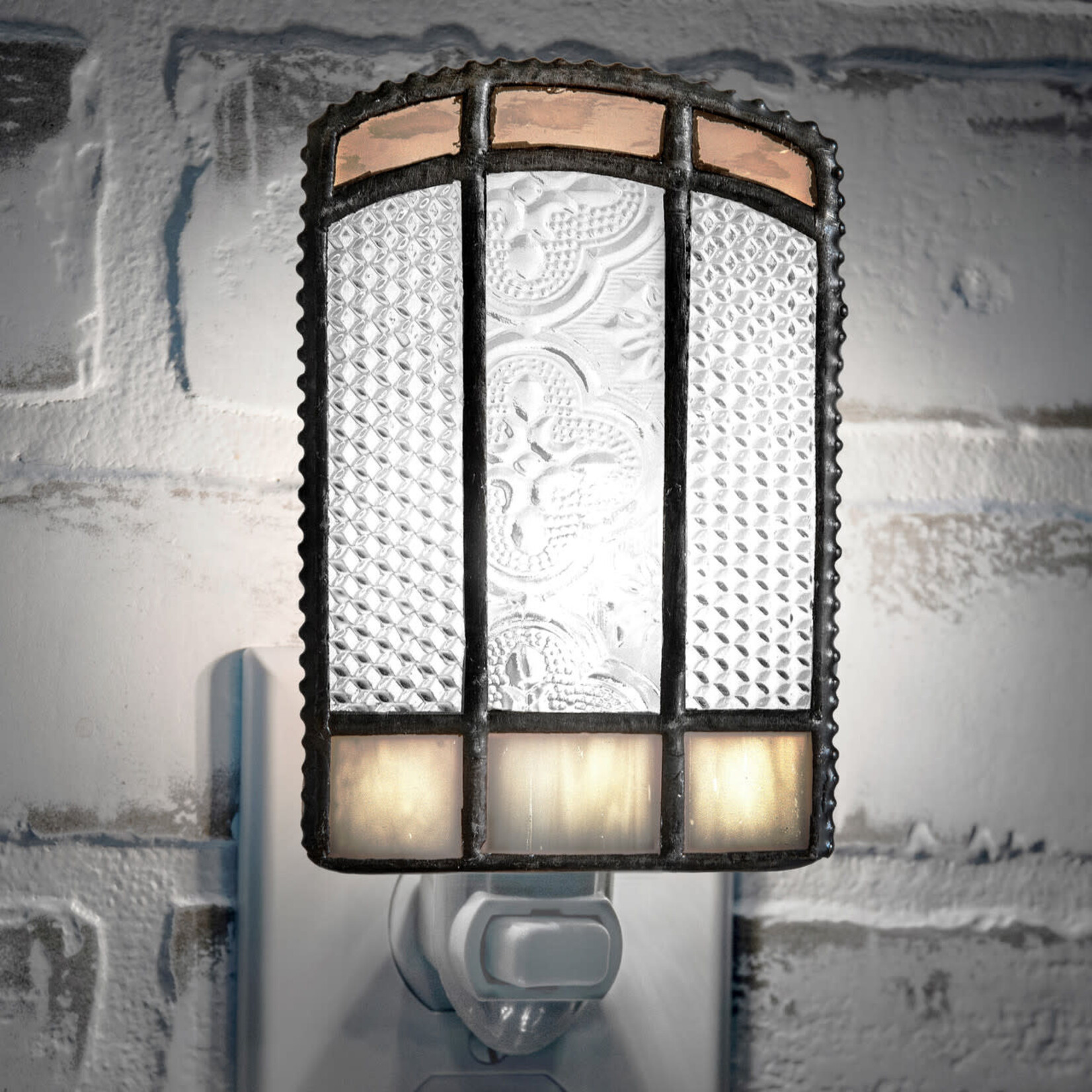 Peach Ivory And Clear Stained Glass Night Light