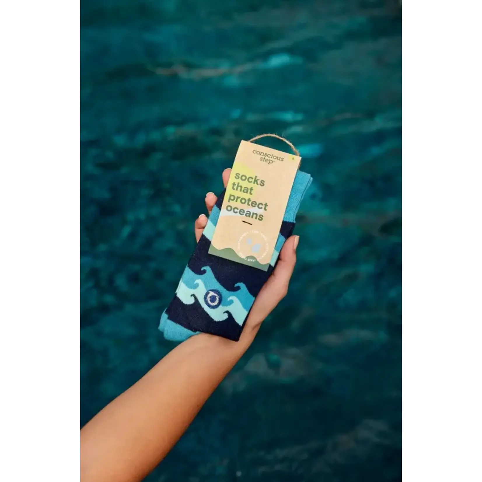 Socks that Protect Oceans (Rolling Waves) | Medium