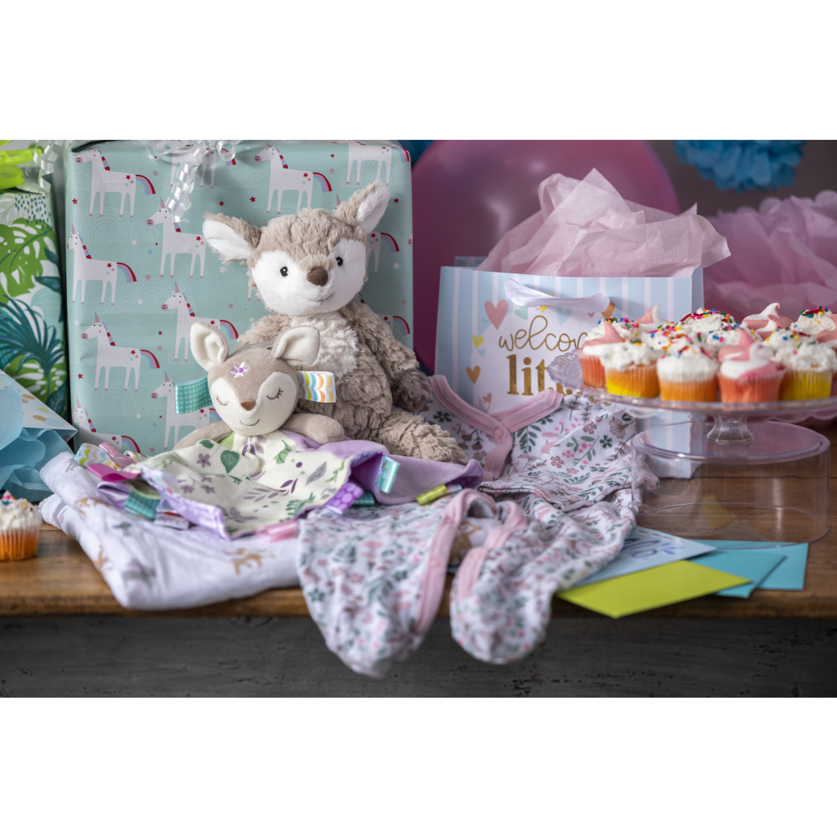 Taggies flora fawn top