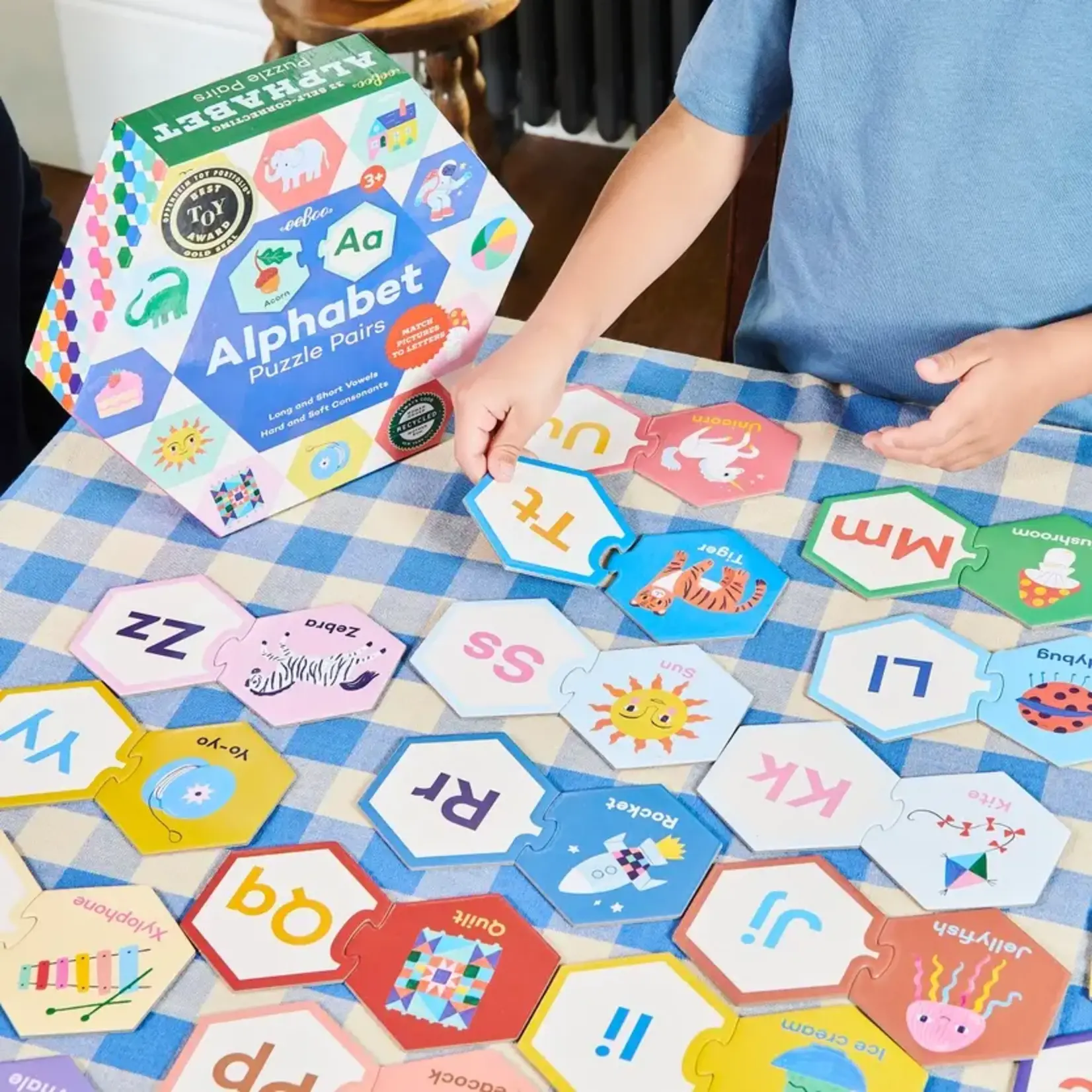 eeboo Alphabet Hexagon Puzzle Pairs