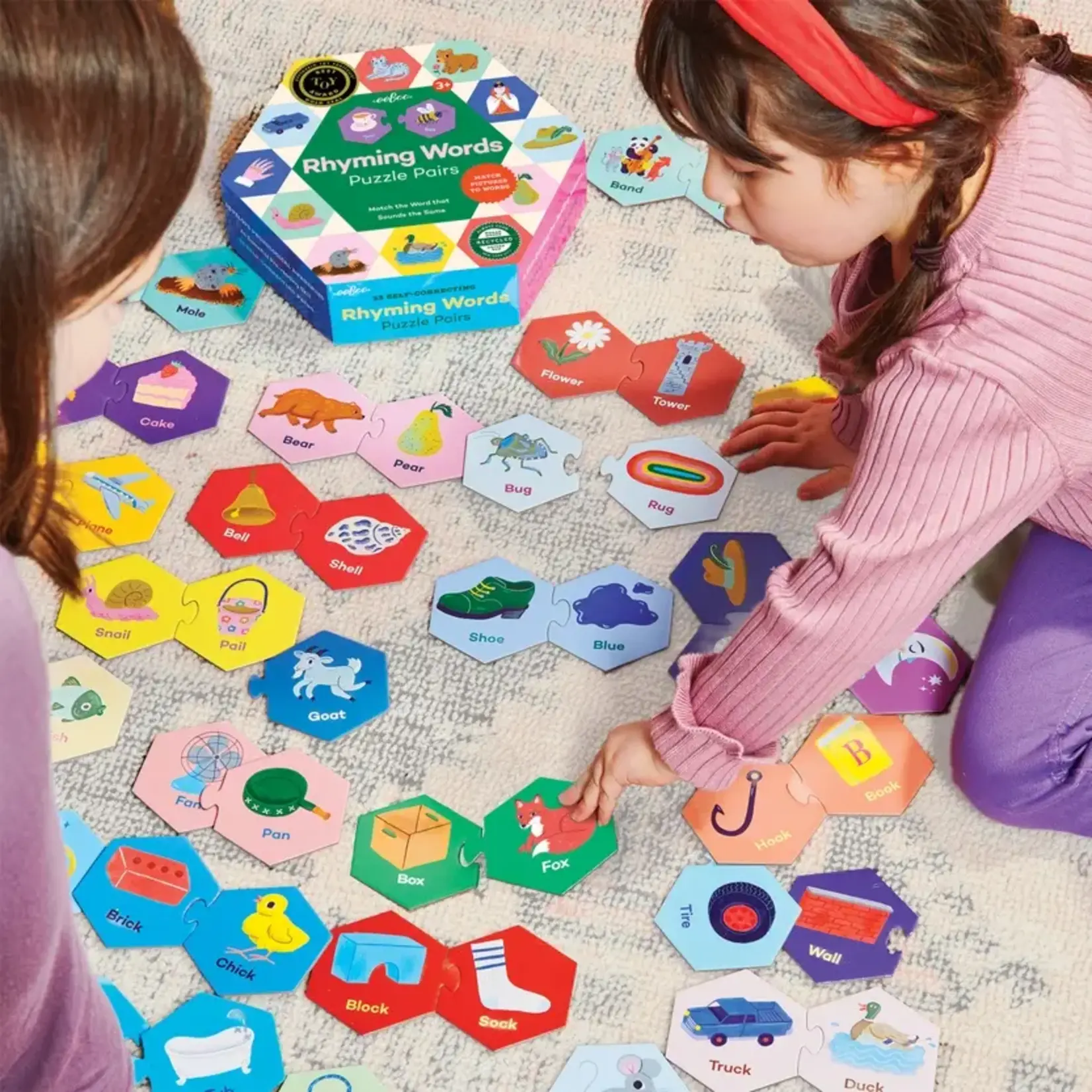 eeboo Rhyming Words Hexagon Puzzle Pairs