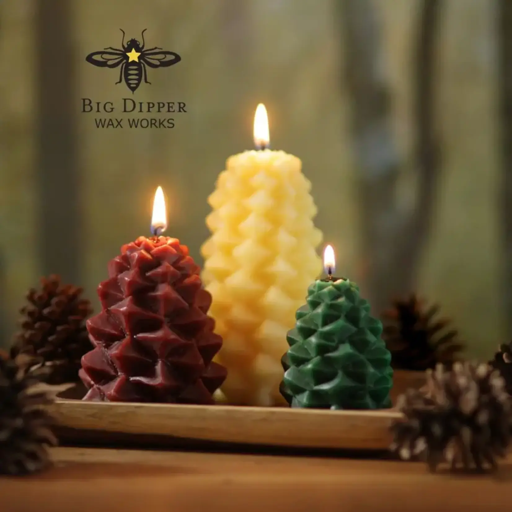 Pinecone Candle