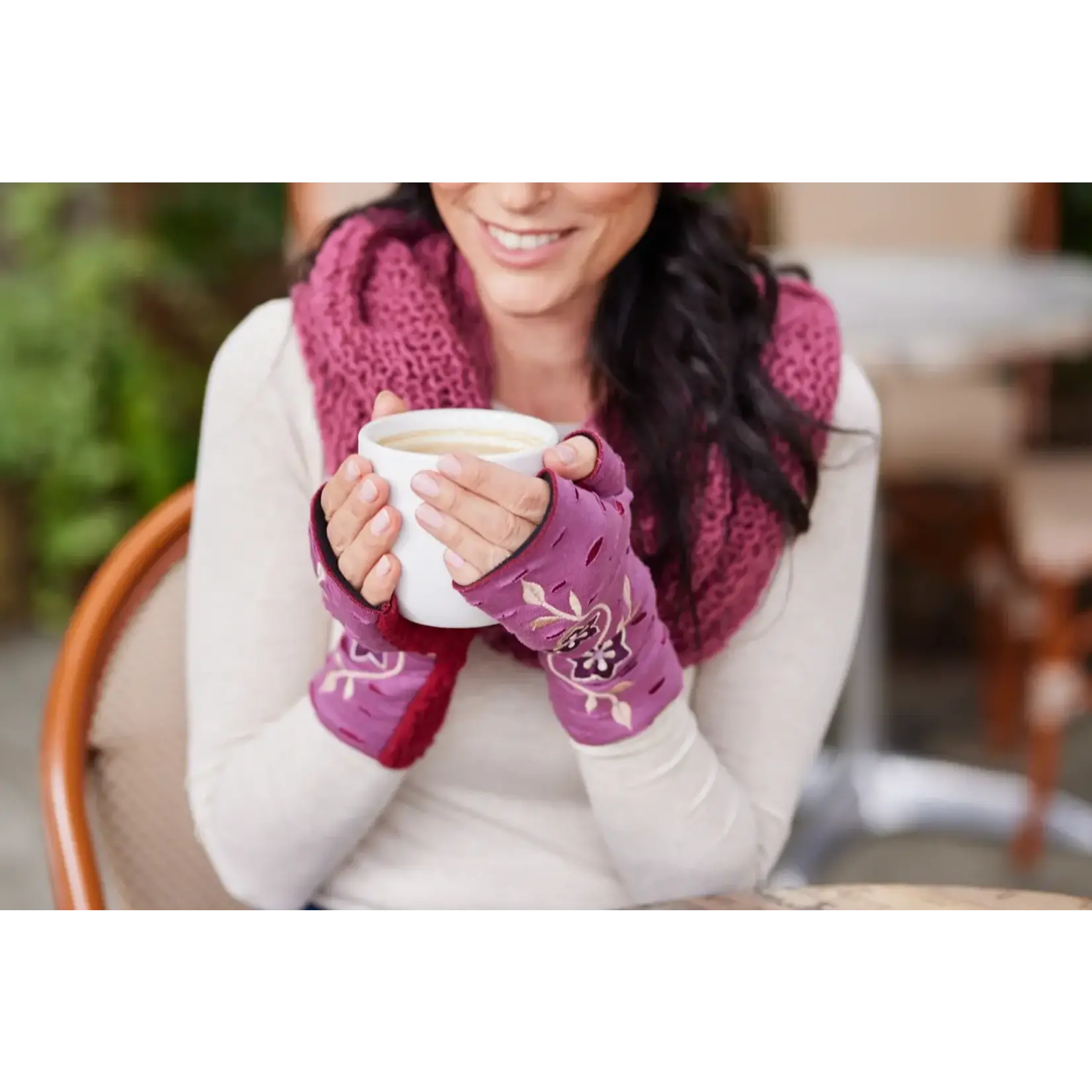 Primrose Fingerless Gloves