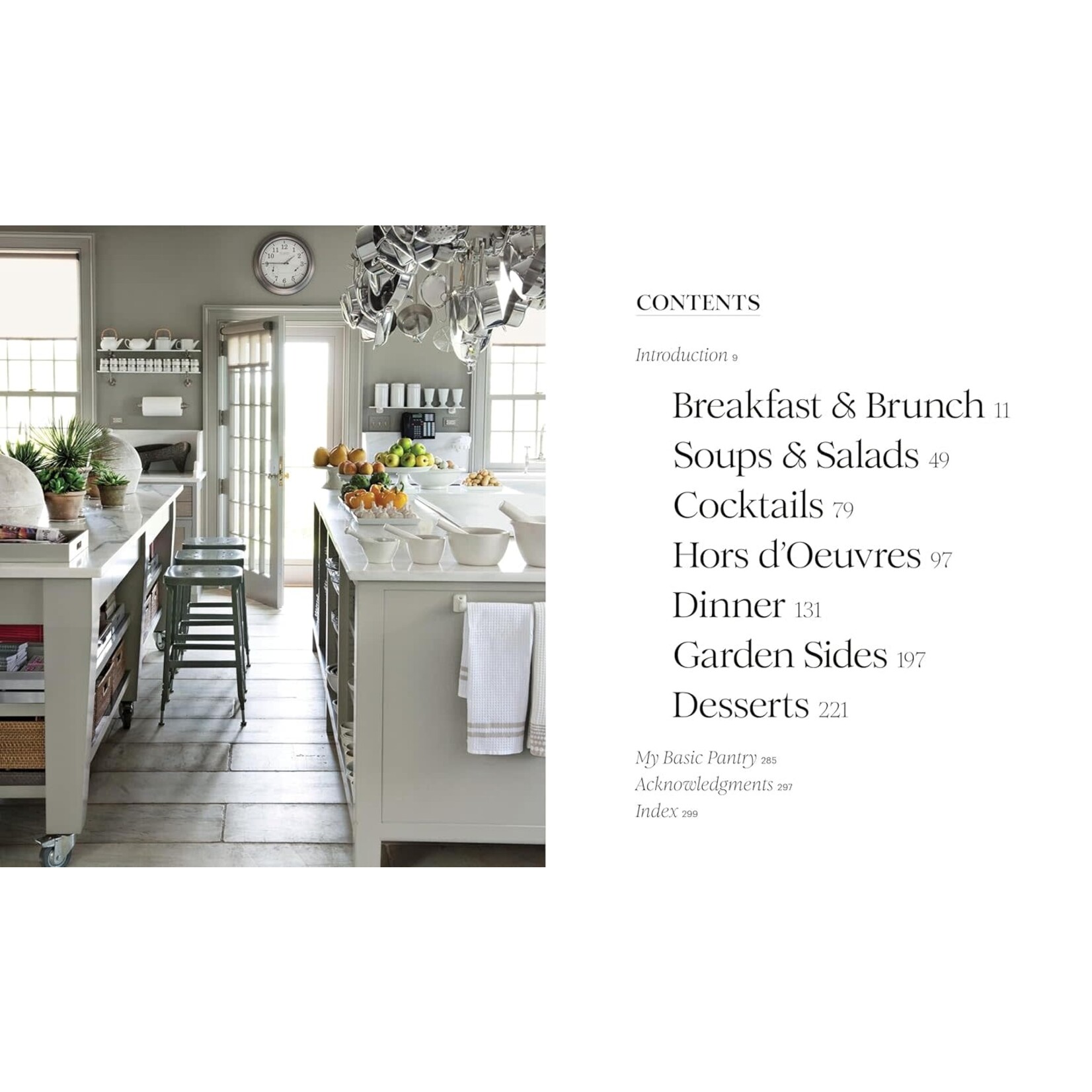 Martha: The Cookbook: 100 Favorite Recipes, with Lessons and Stories from My Kitchen