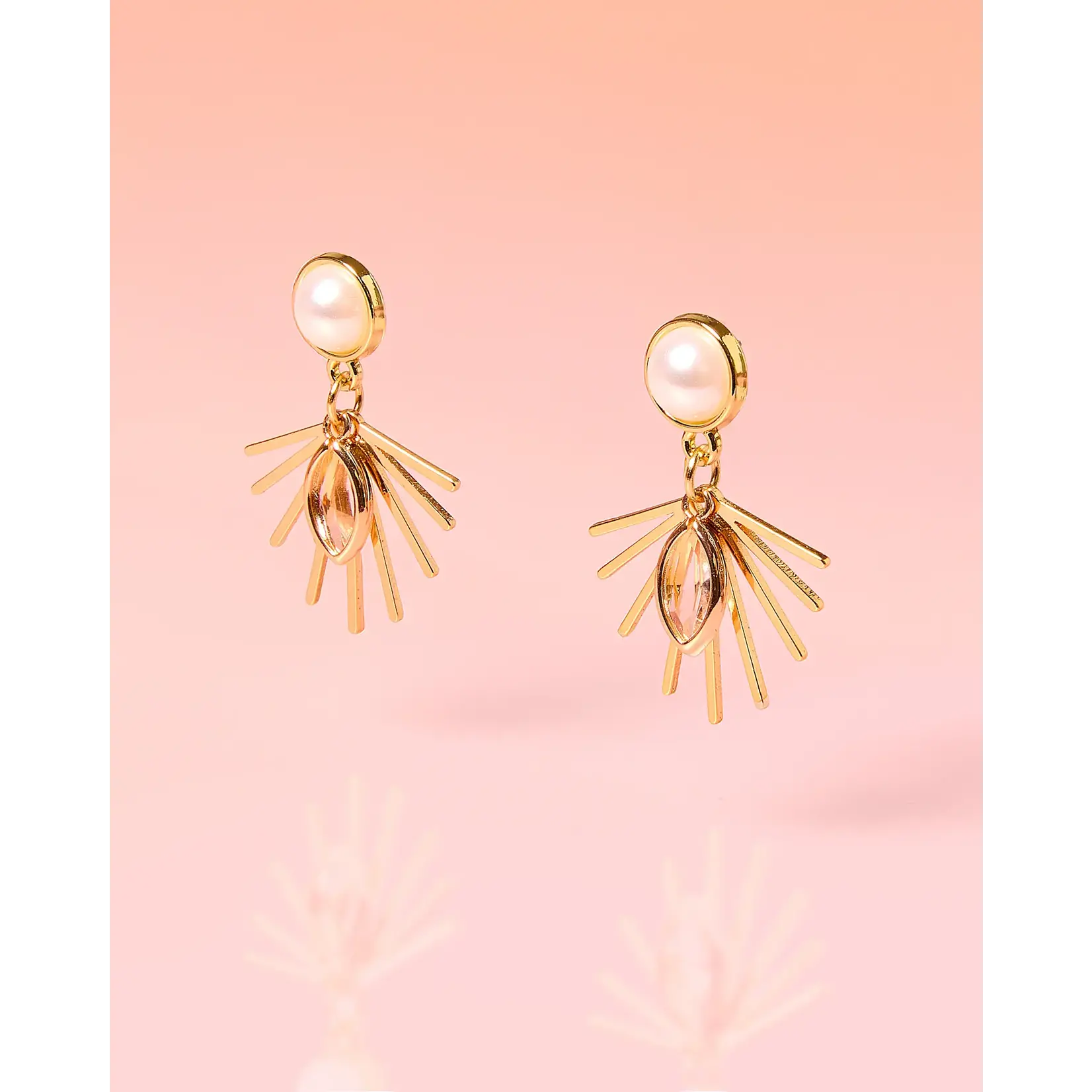 Pearl Starburst Small Dangles