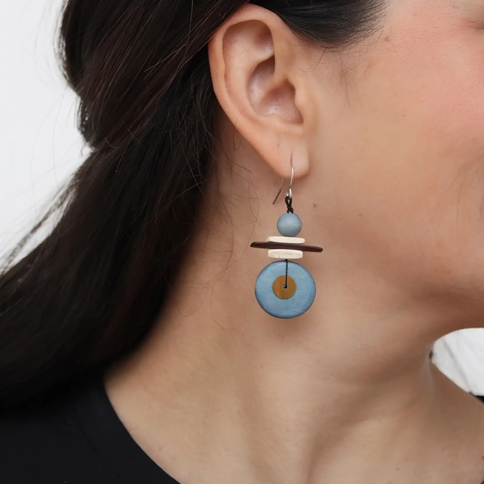 Assuta Drop Earrings
