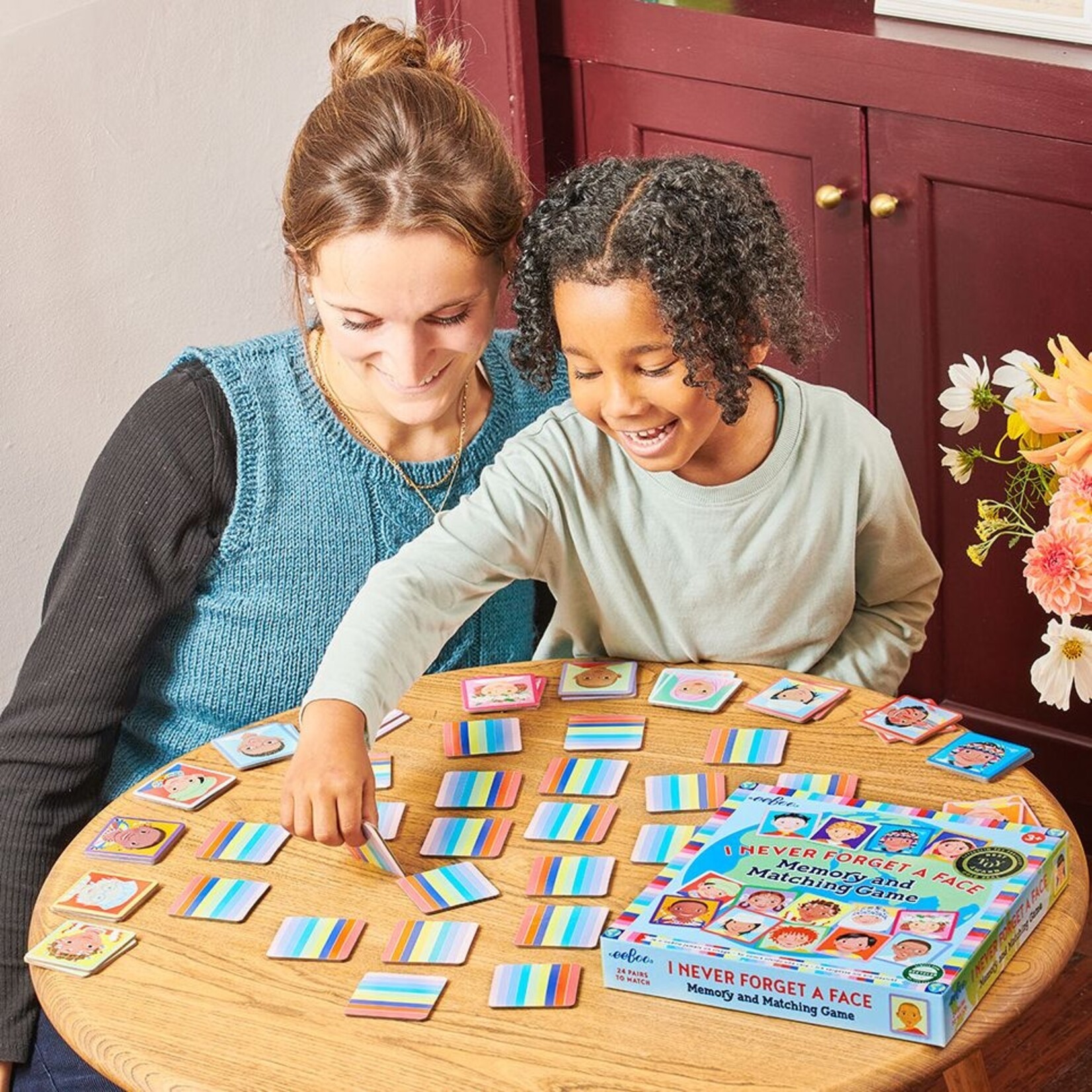 eeboo I Never Forget a Face Memory Game 3+