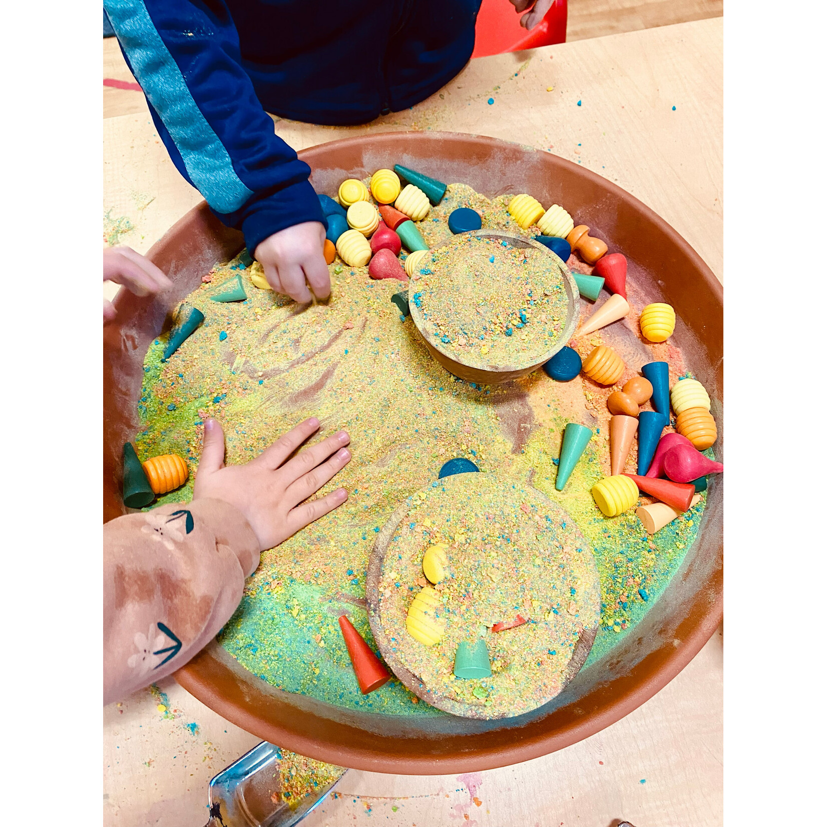 Messy Play with Marie - multiple Mondays from 10:15-11 AM