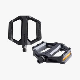 Shimano Shimano - PD-EF102 - 9/16" Flat Pedals - w/ Reflectors - Black (EPDEF102RL)