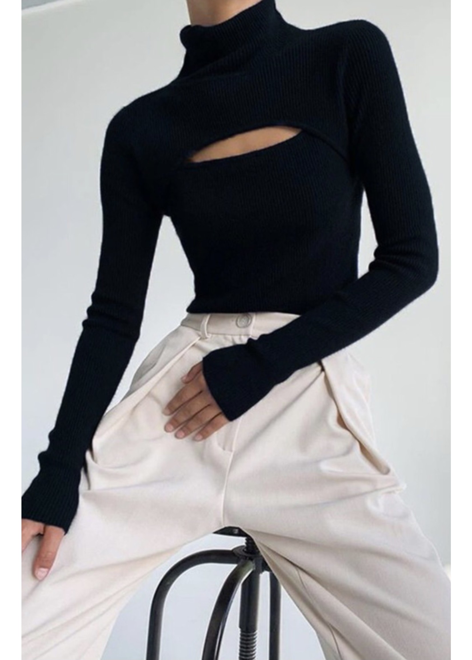 May Blue Keyhole Turtleneck