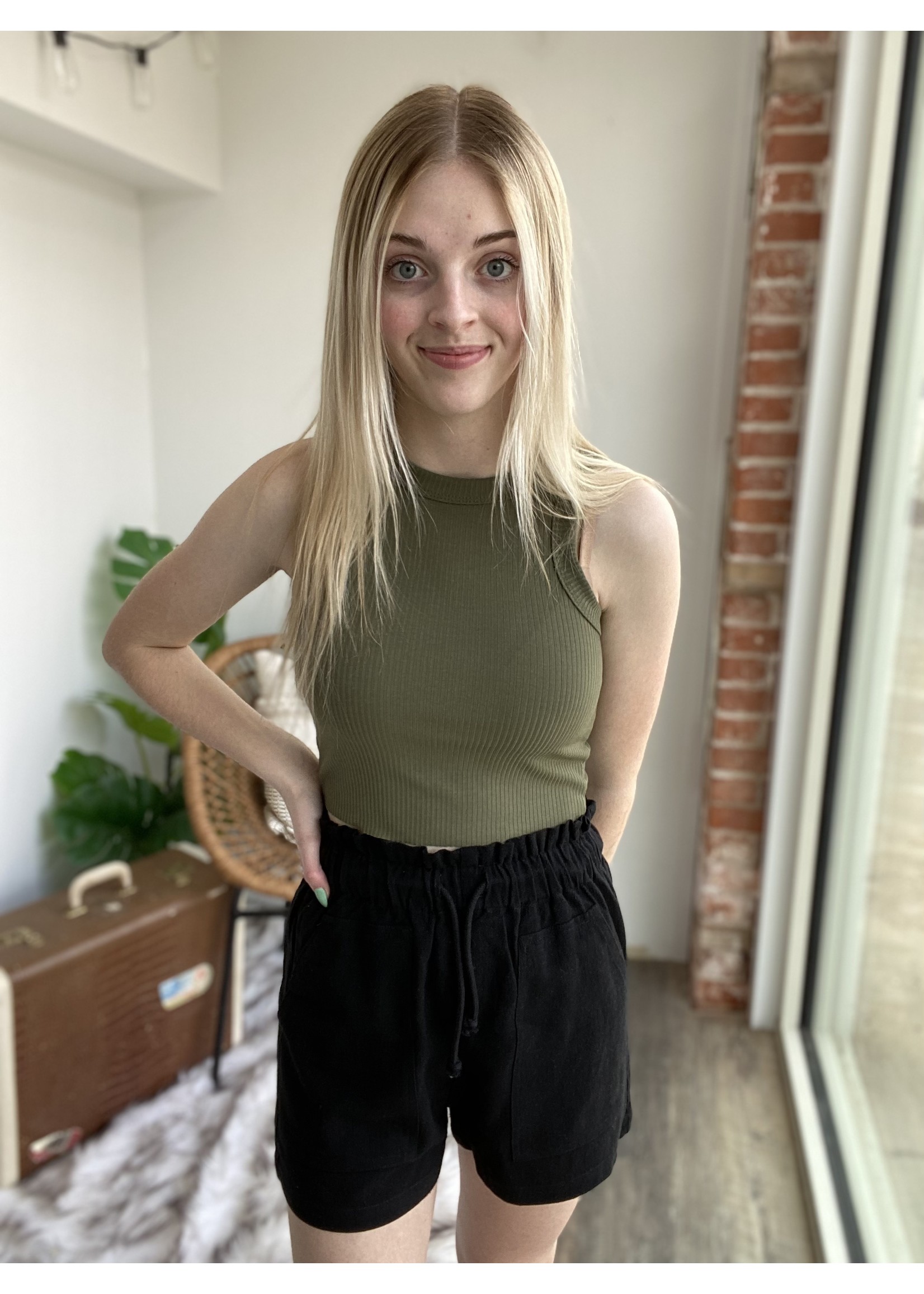 24 Colours 24 Colours Linen Shorts