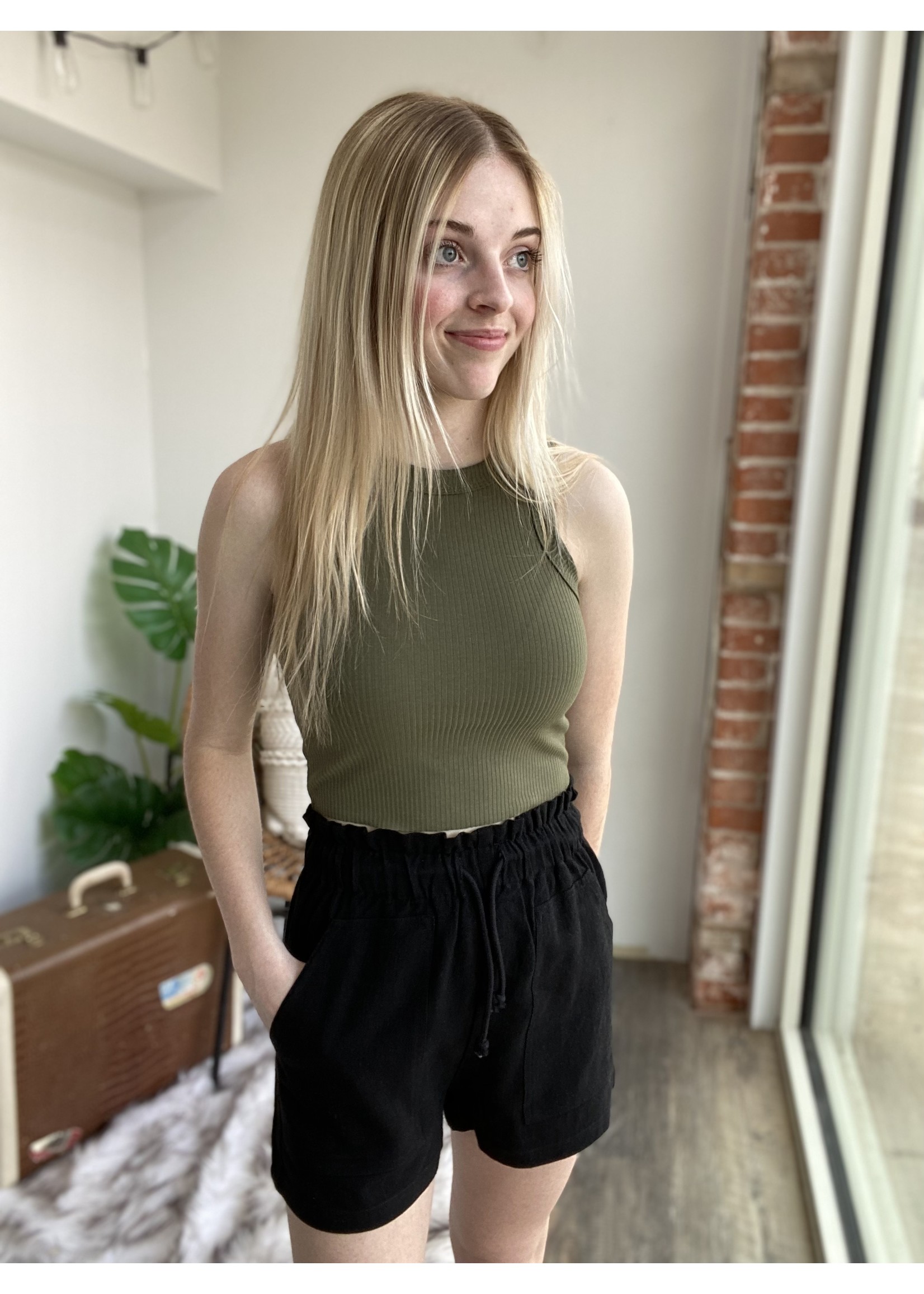 24 Colours 24 Colours Linen Shorts