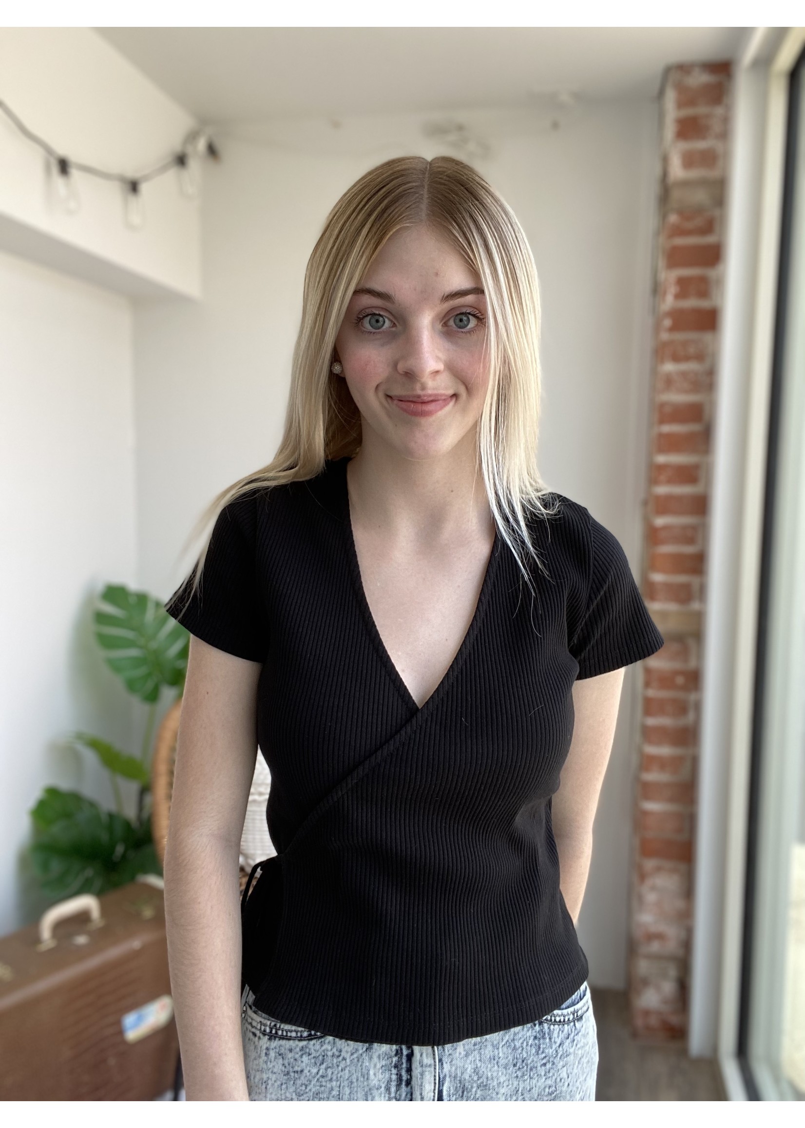 24 Colours 24 Colours Tie Front Top