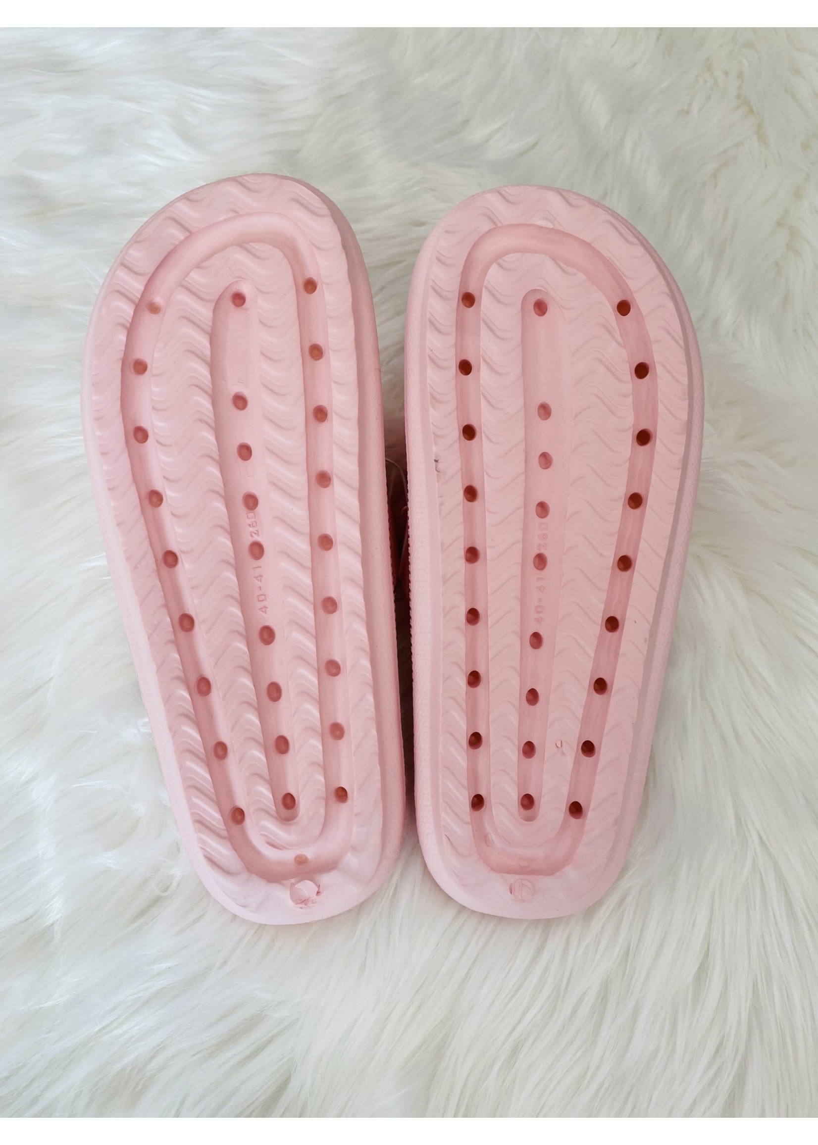 Fashion City Pillow Slides SU22