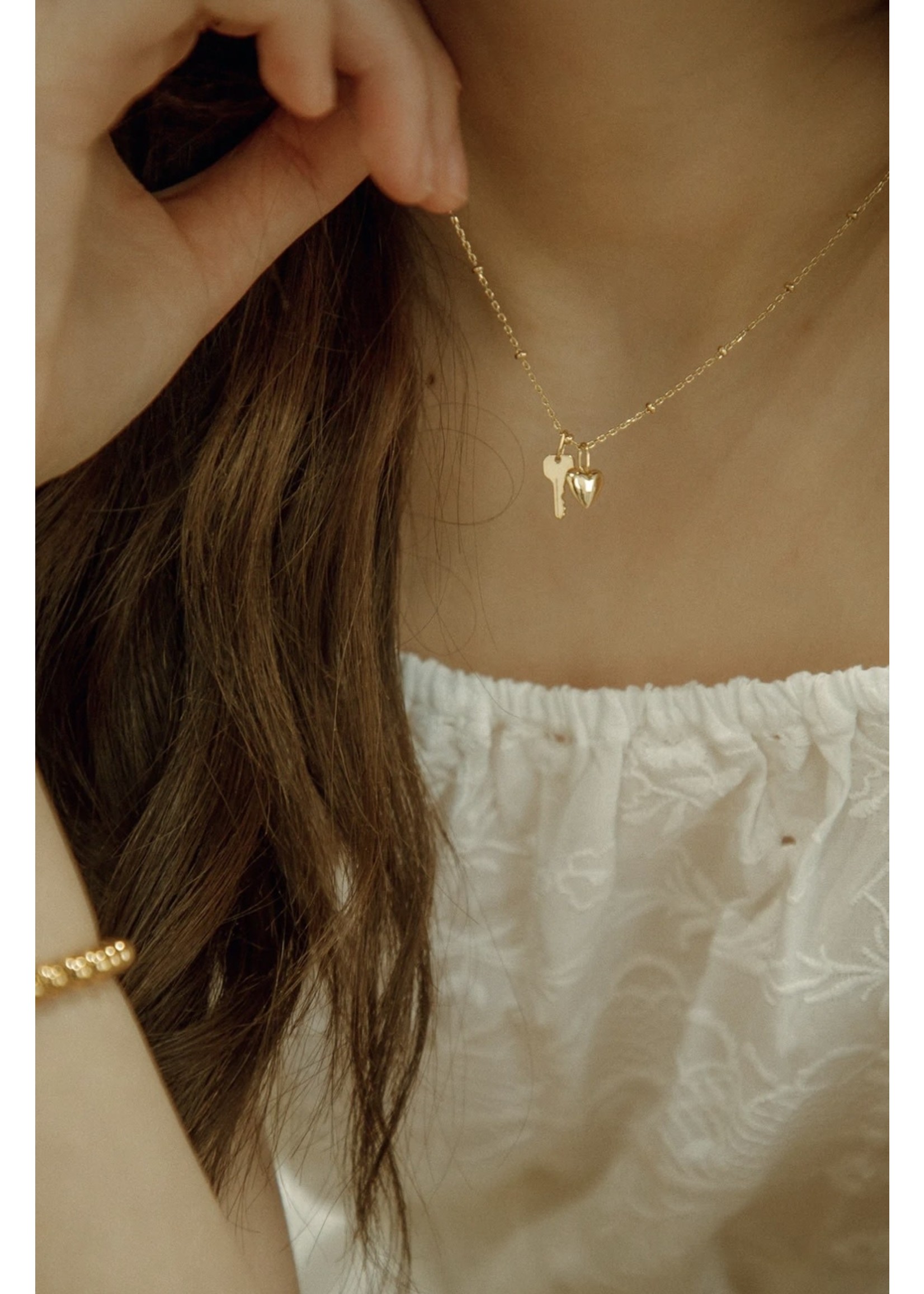 Eliasz and Ella Eliasz and Ella Heart + Key Necklace SU22