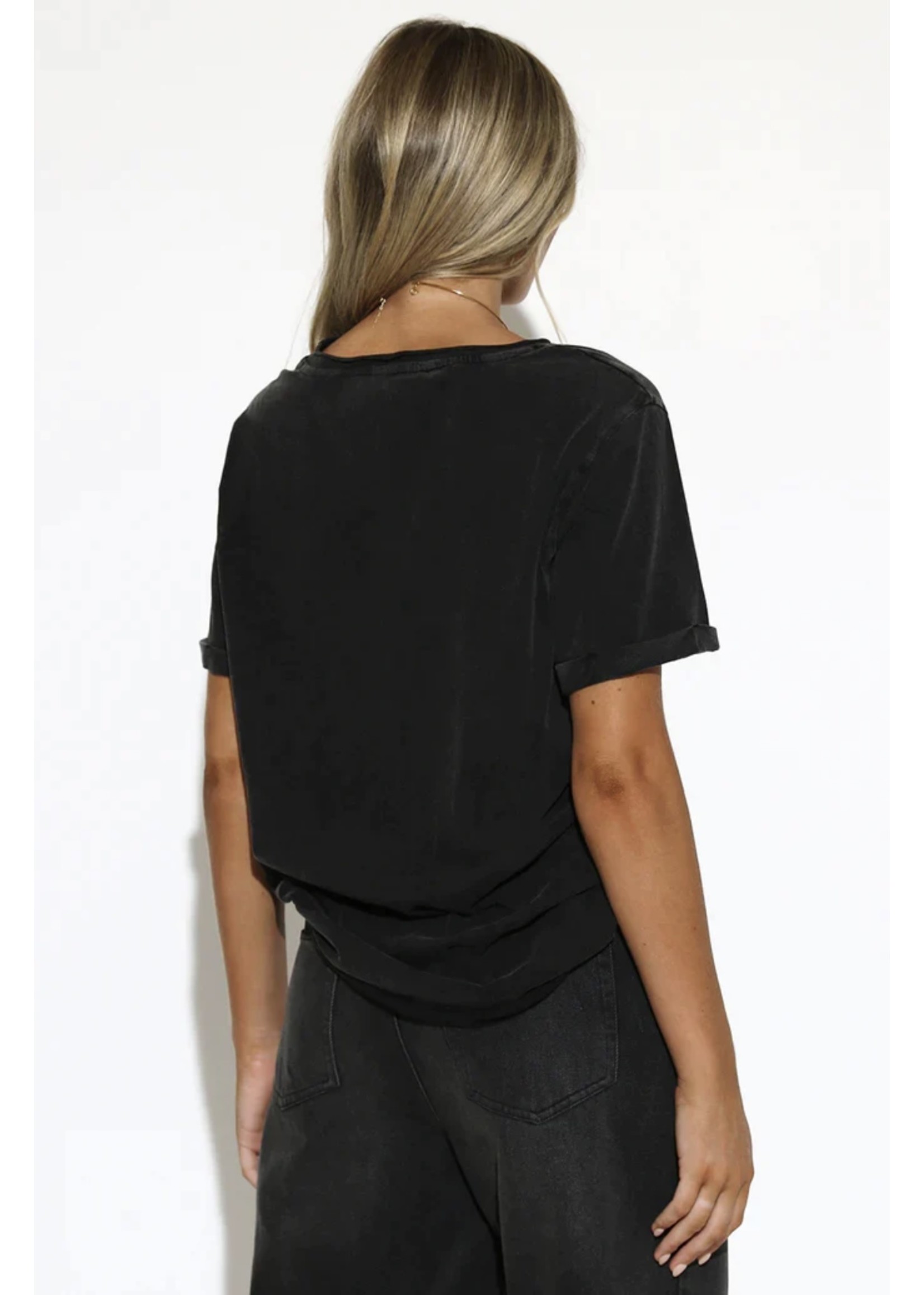 Lost in lunar Lost In Lunar Fly High Tee