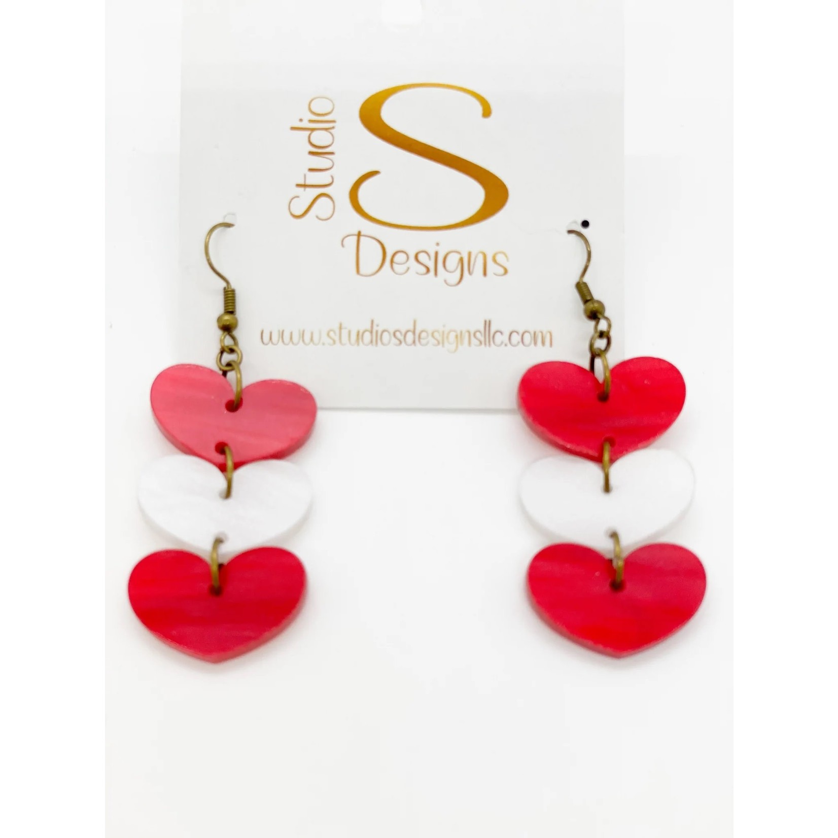 ALL HEARTS EARRING RED PEARL WHITE PEARL