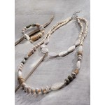 CREAM BEACH TIME WOODEN NECKLACE