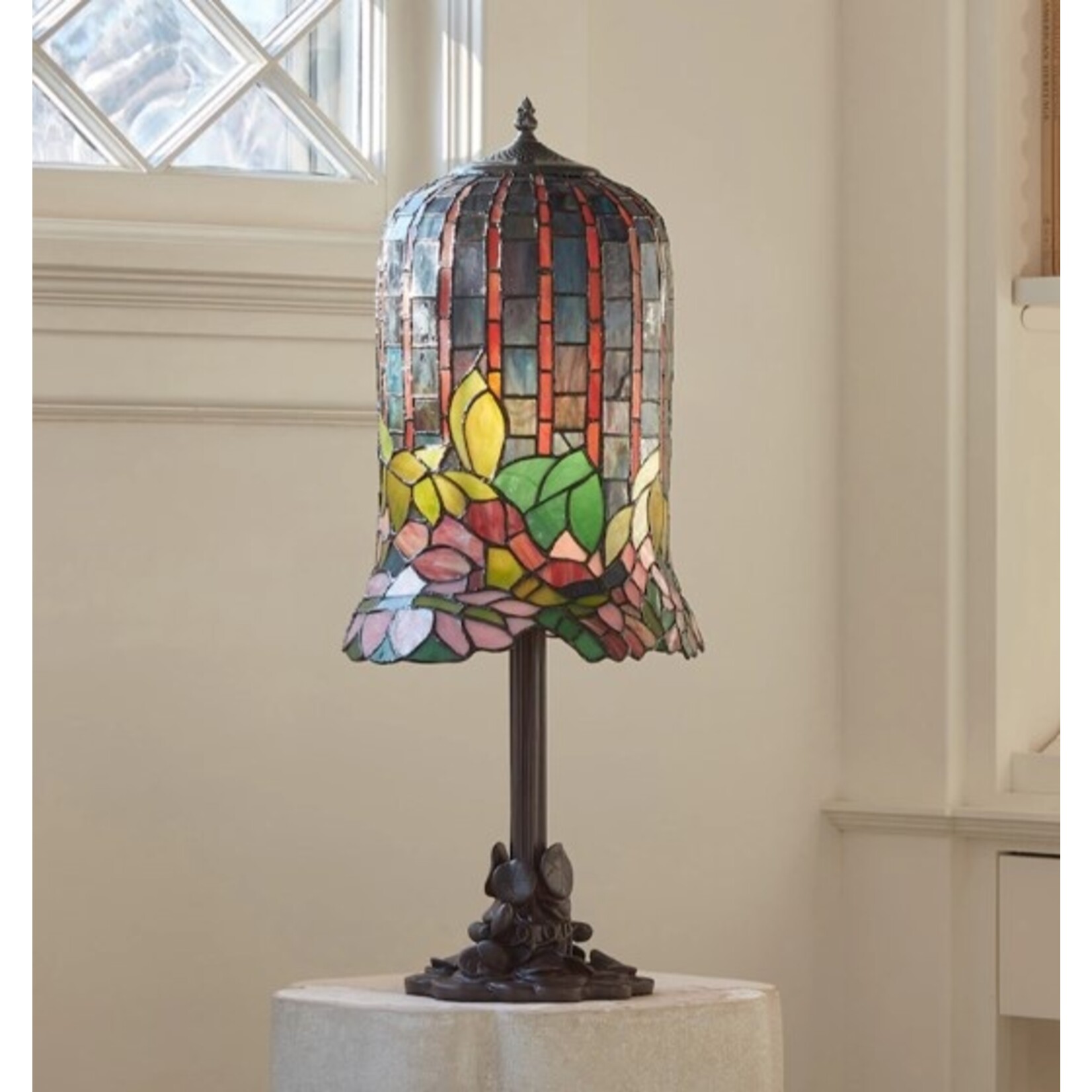 Nova Tiffany Style Pond Lily Table Lamp