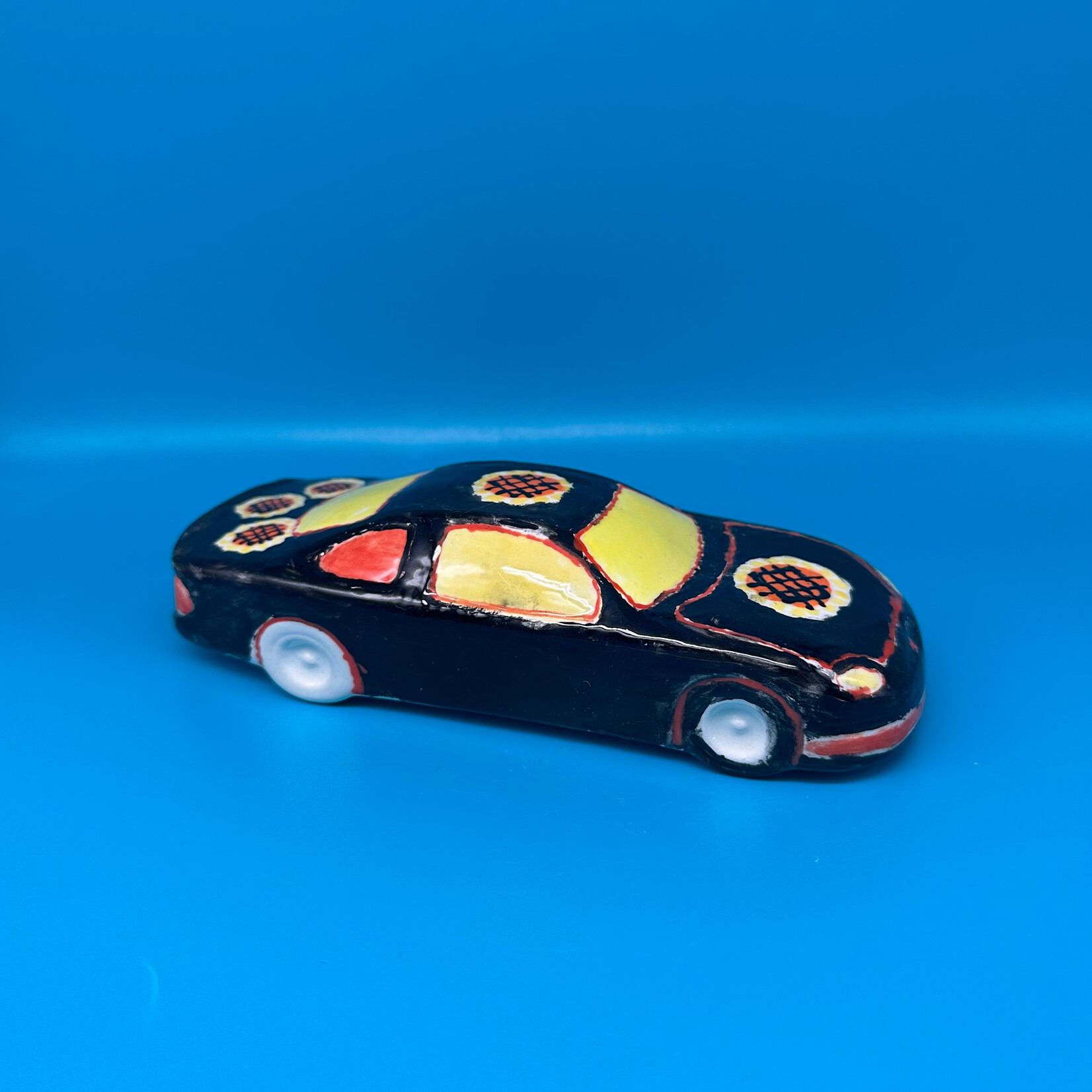 Racing car
