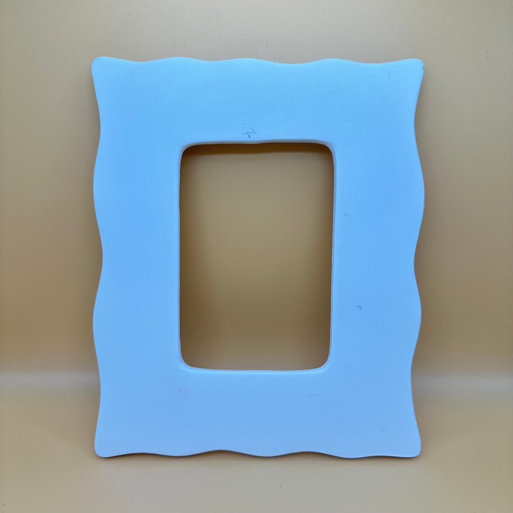 Wavy Frame  (3.5 X 4 Opening)