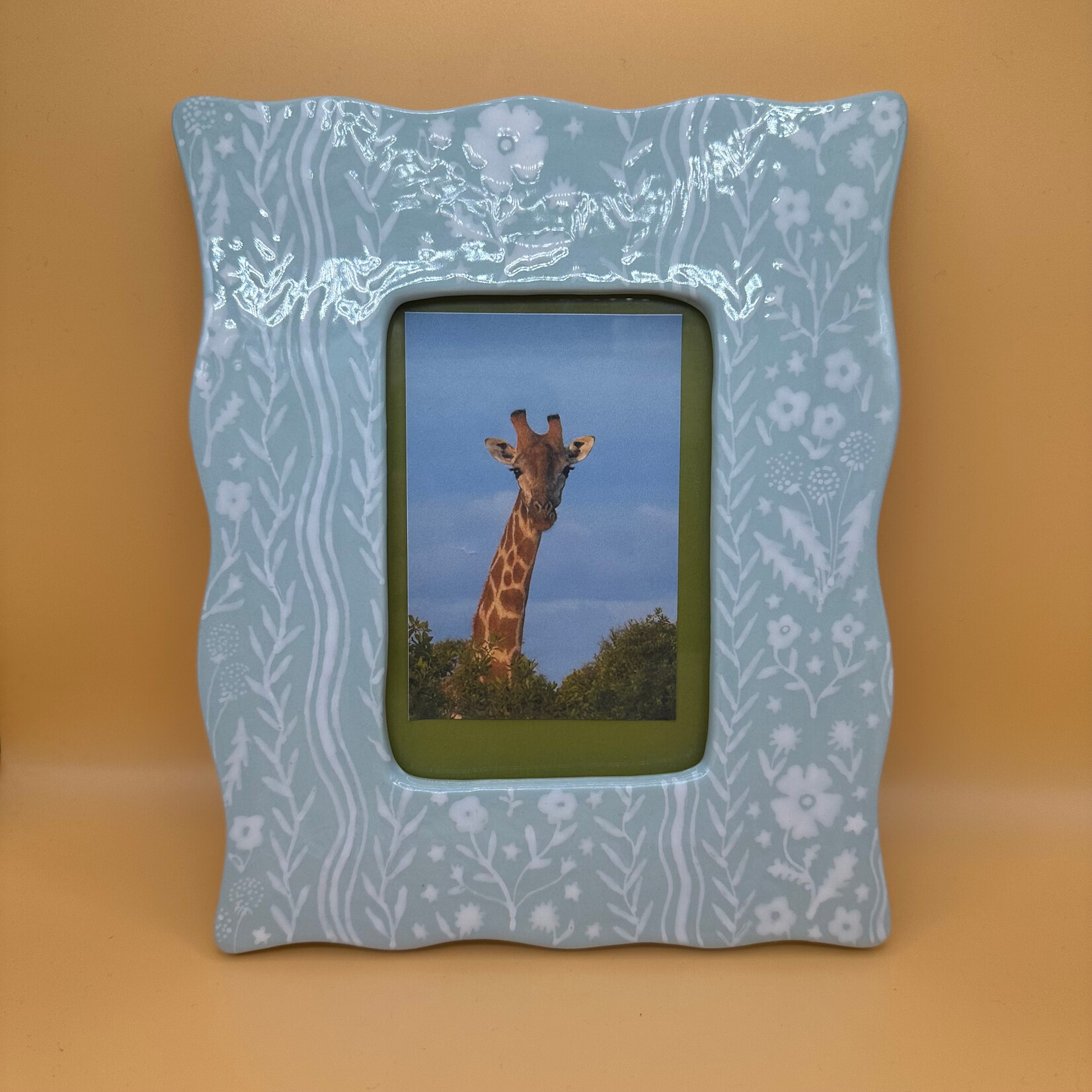 Wavy Frame  (3.5 X 4 Opening)