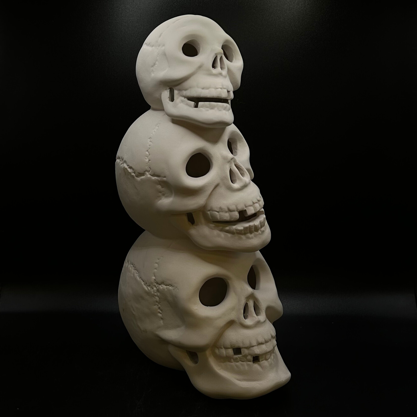 Stacking Skull Lamp