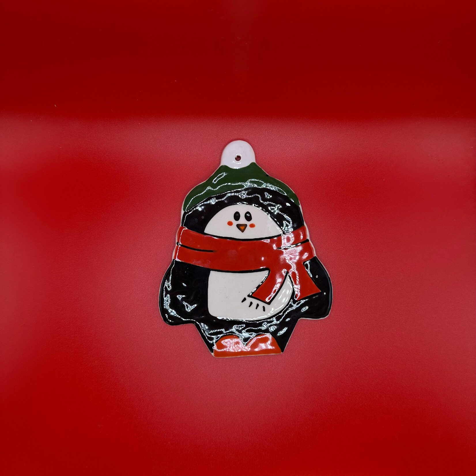 Hand Detailed Penguin Orn.