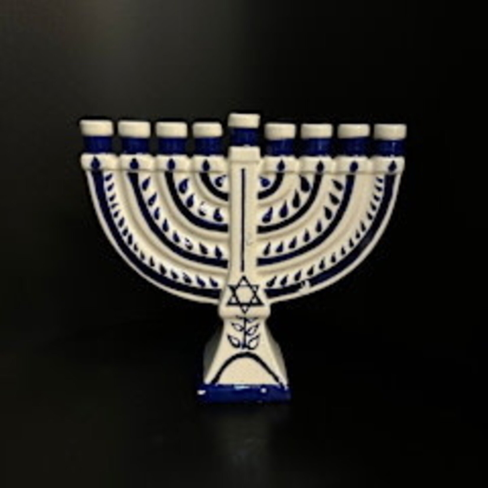 Menorah, Traditional