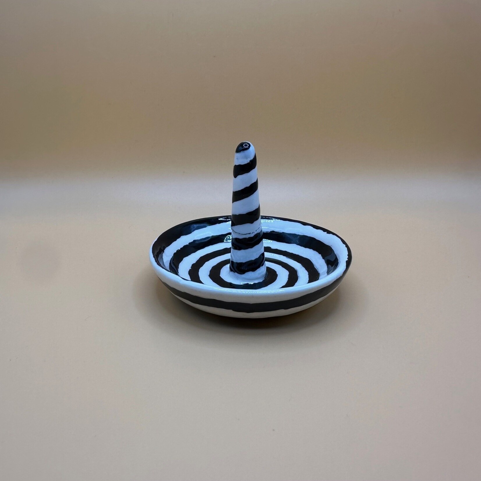 Ring Holder (with stem)