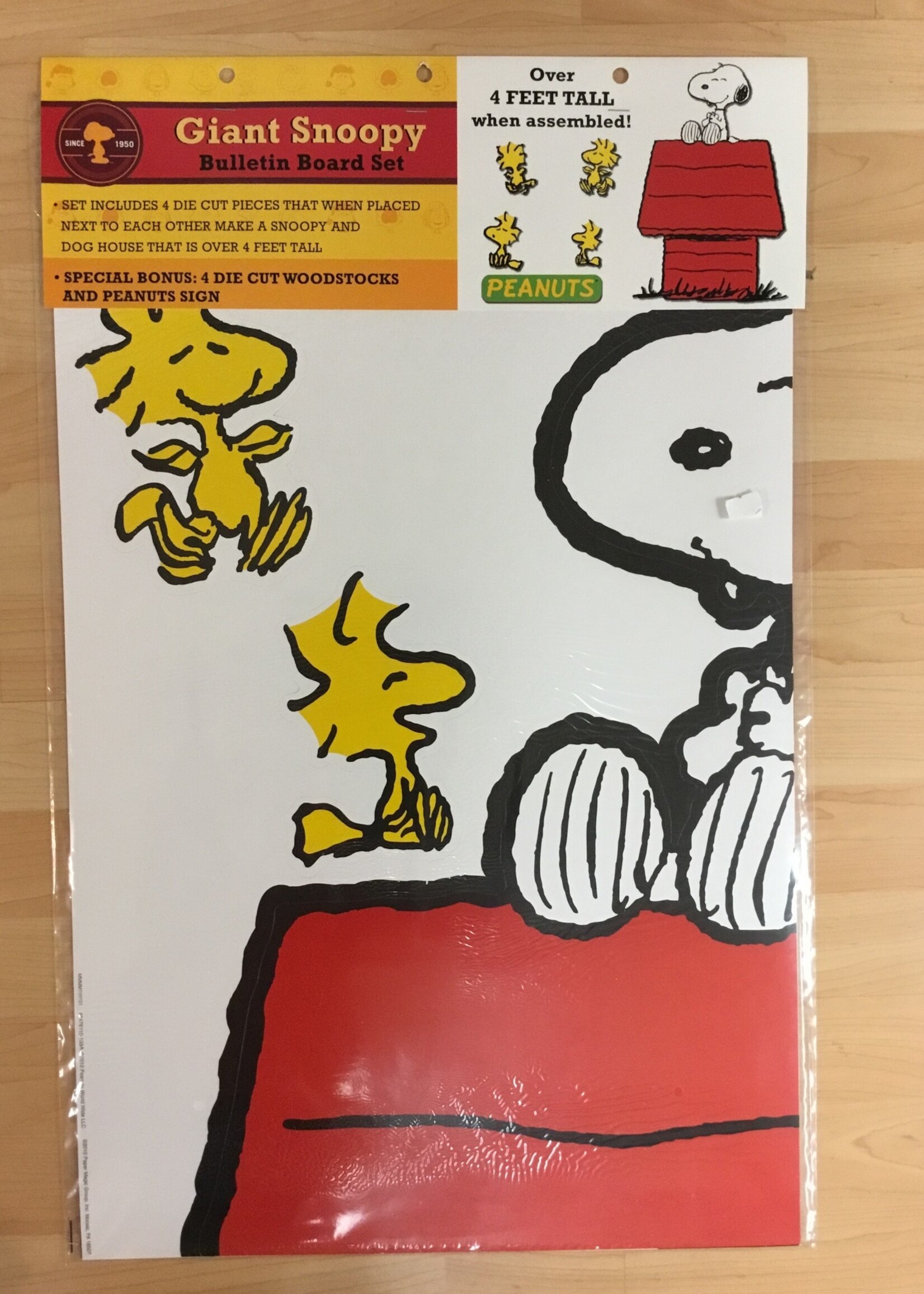 Giant Snoopy Peanuts Bulletin Board