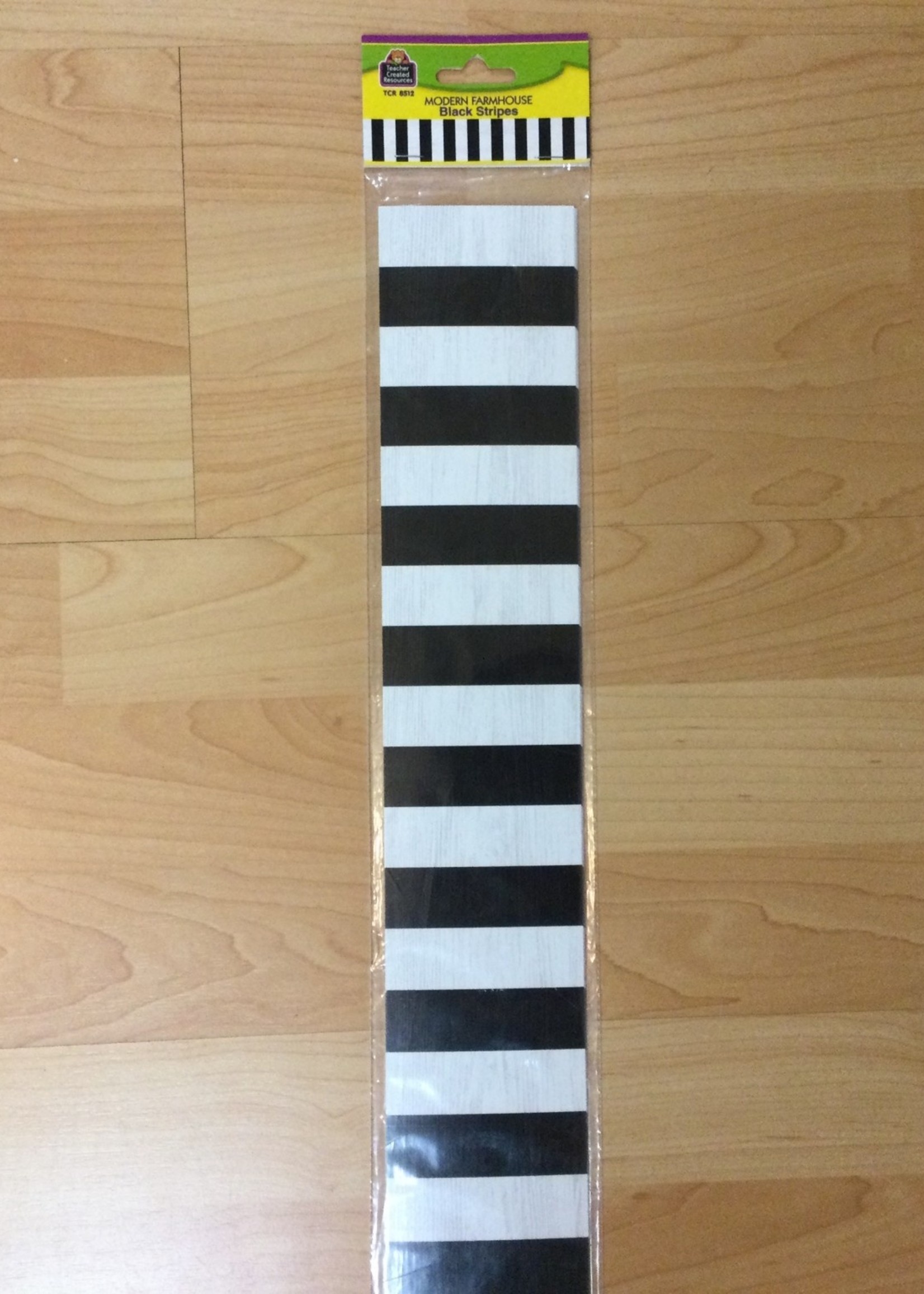 Modern Farmhouse Black Stripes Border 35'