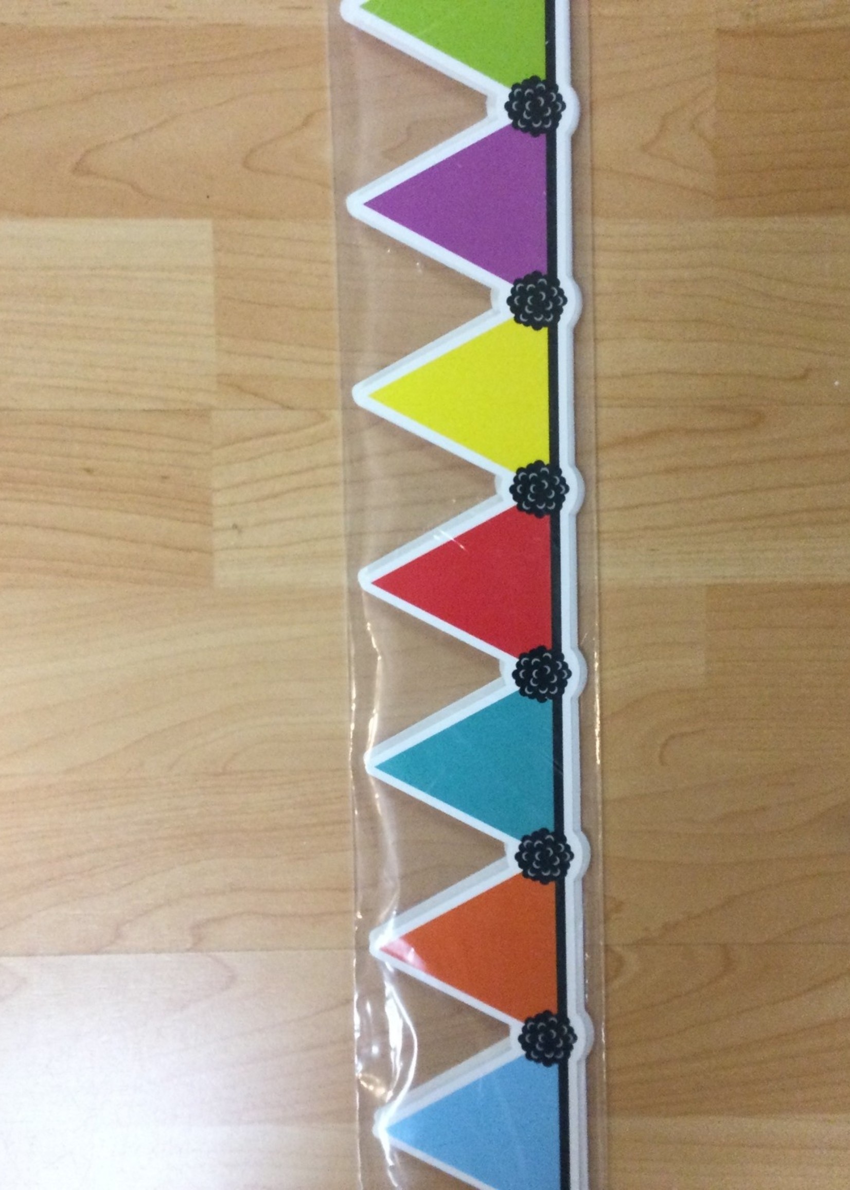 Pennant Party EZ Border 48'